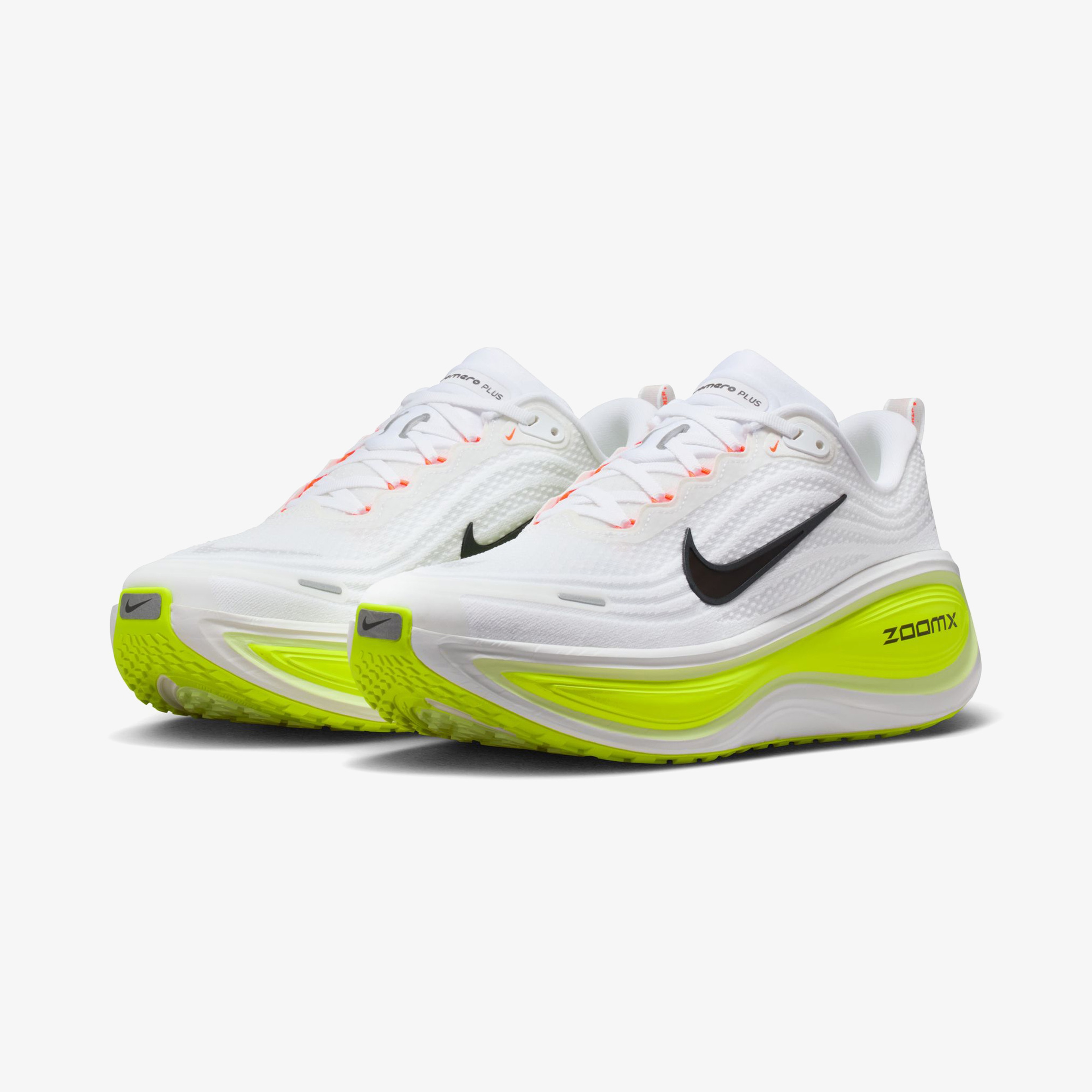 Nike Vomero Plus Erkek Beyaz Koşu Ayakkabısı