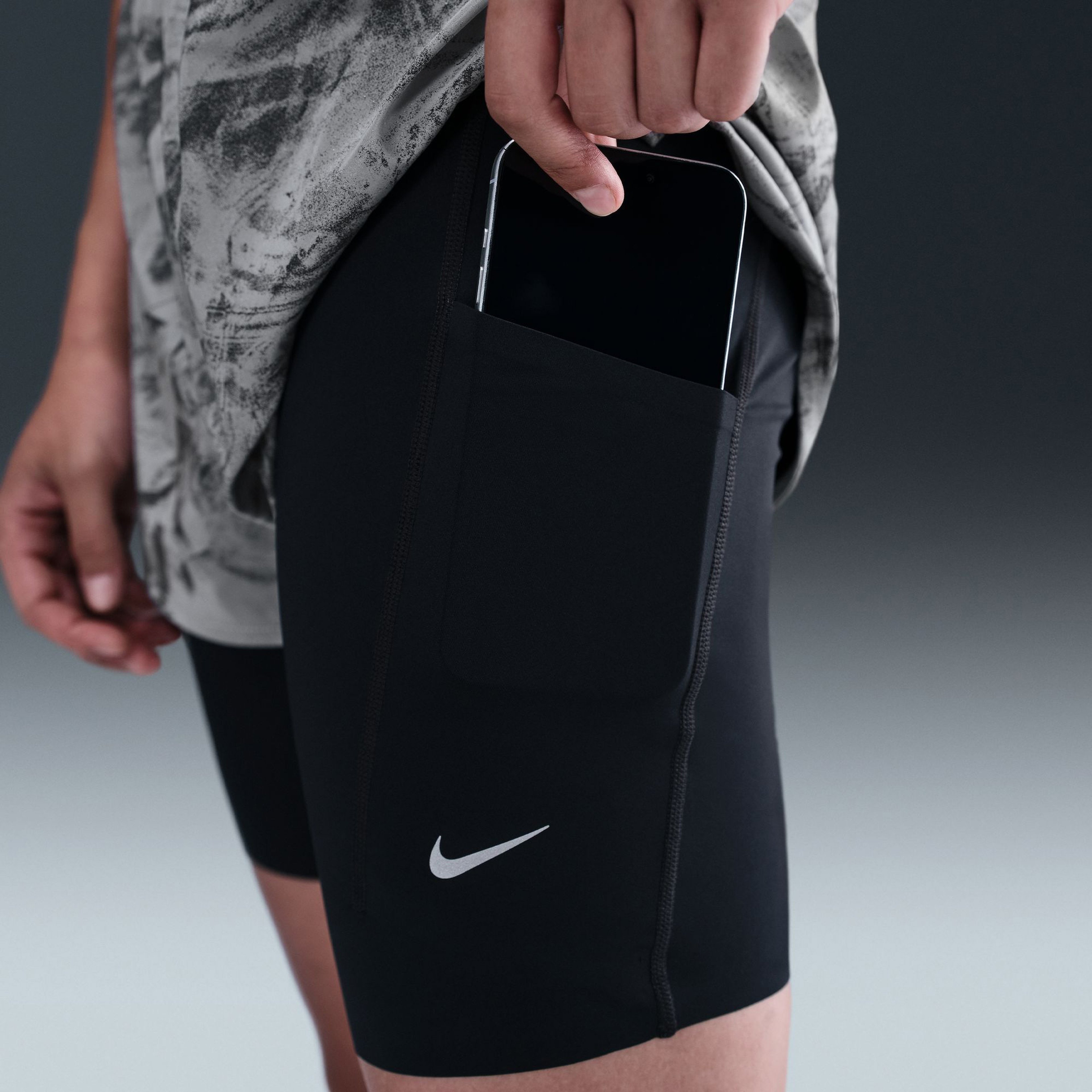 Nike Swft Mr Ref 2N1 Shrt Kadın Siyah Şort