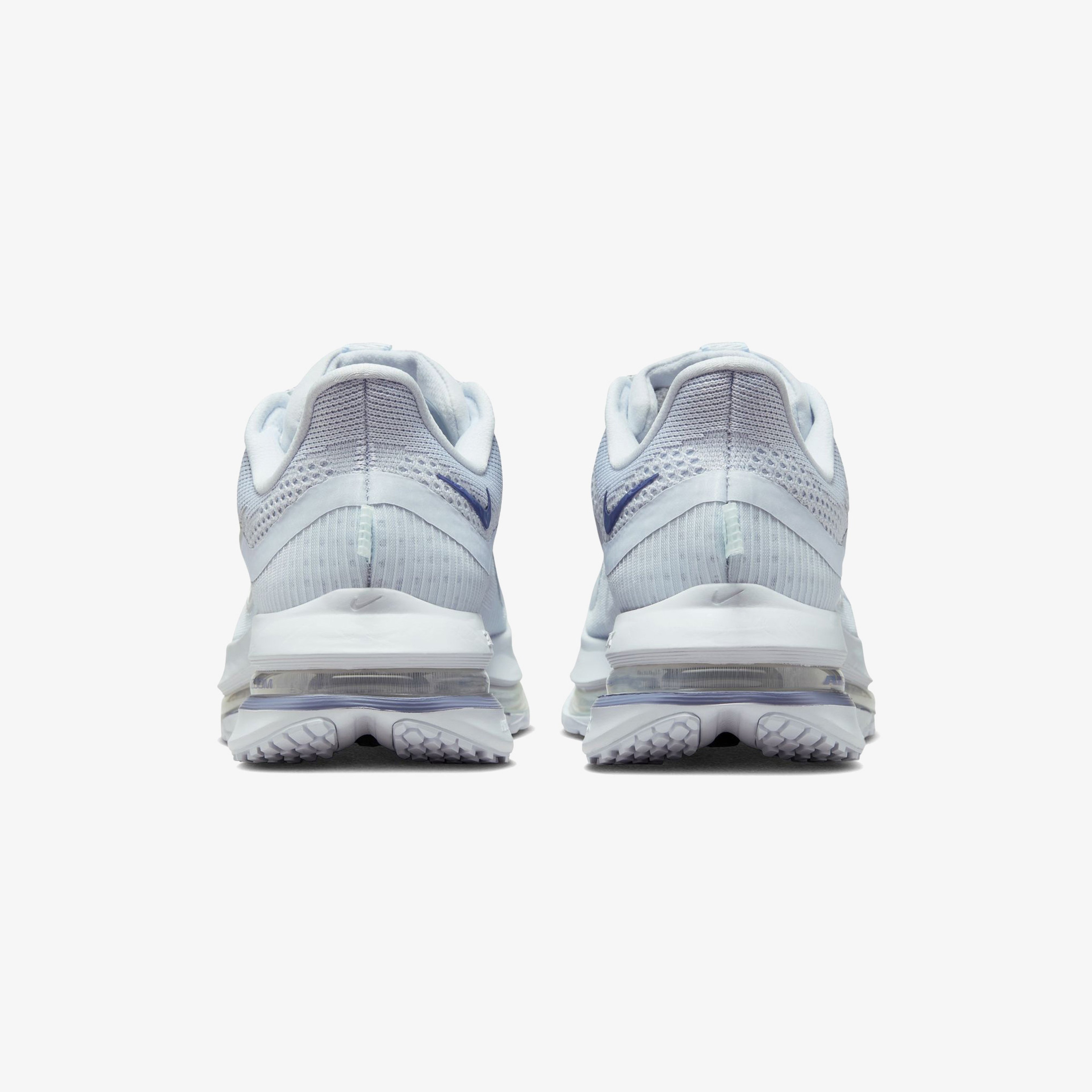 Nike Pegasus Premium Kadın Gri Koşu Ayakkabısı