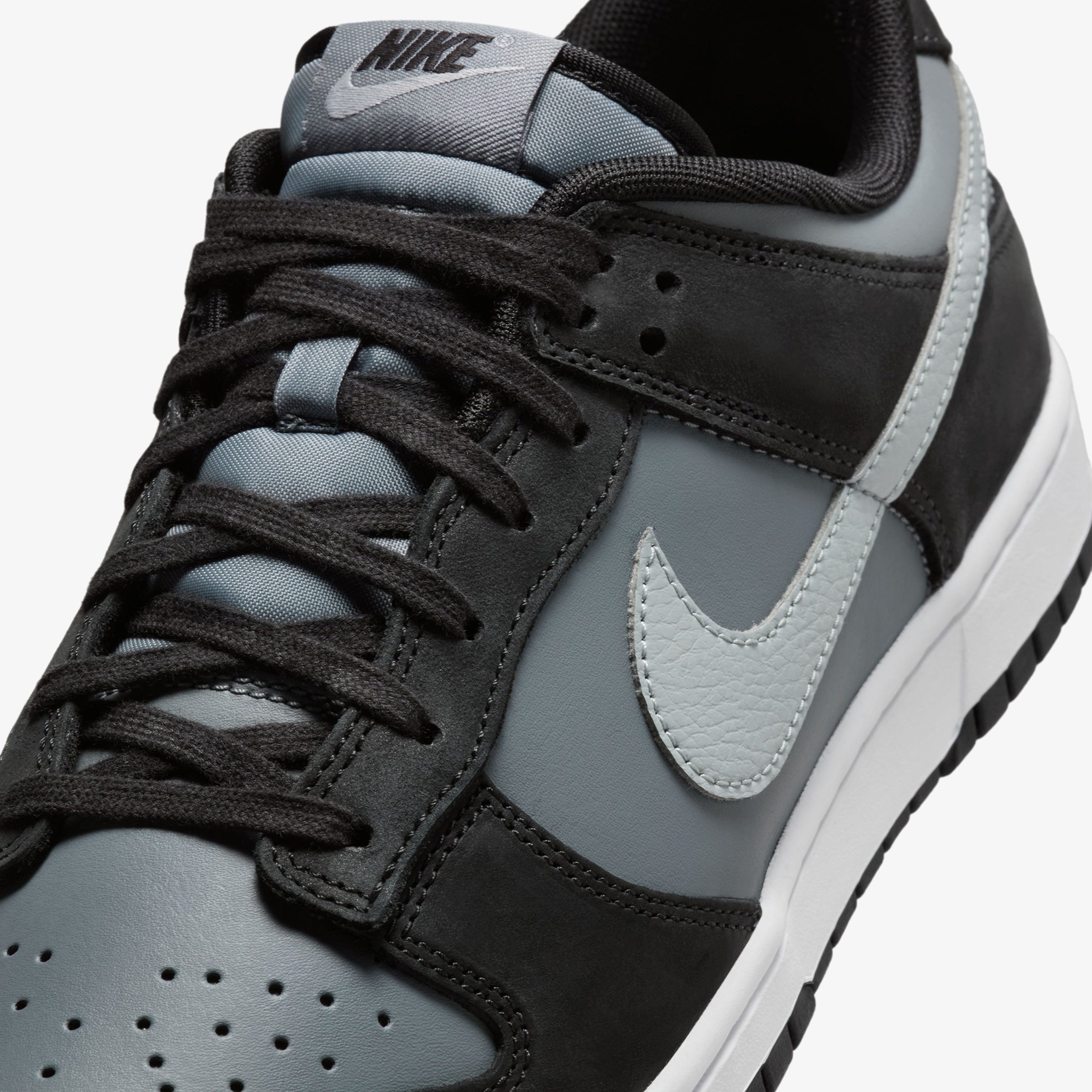 Nike Dunk Low Erkek Beyaz Spor Ayakkabı
