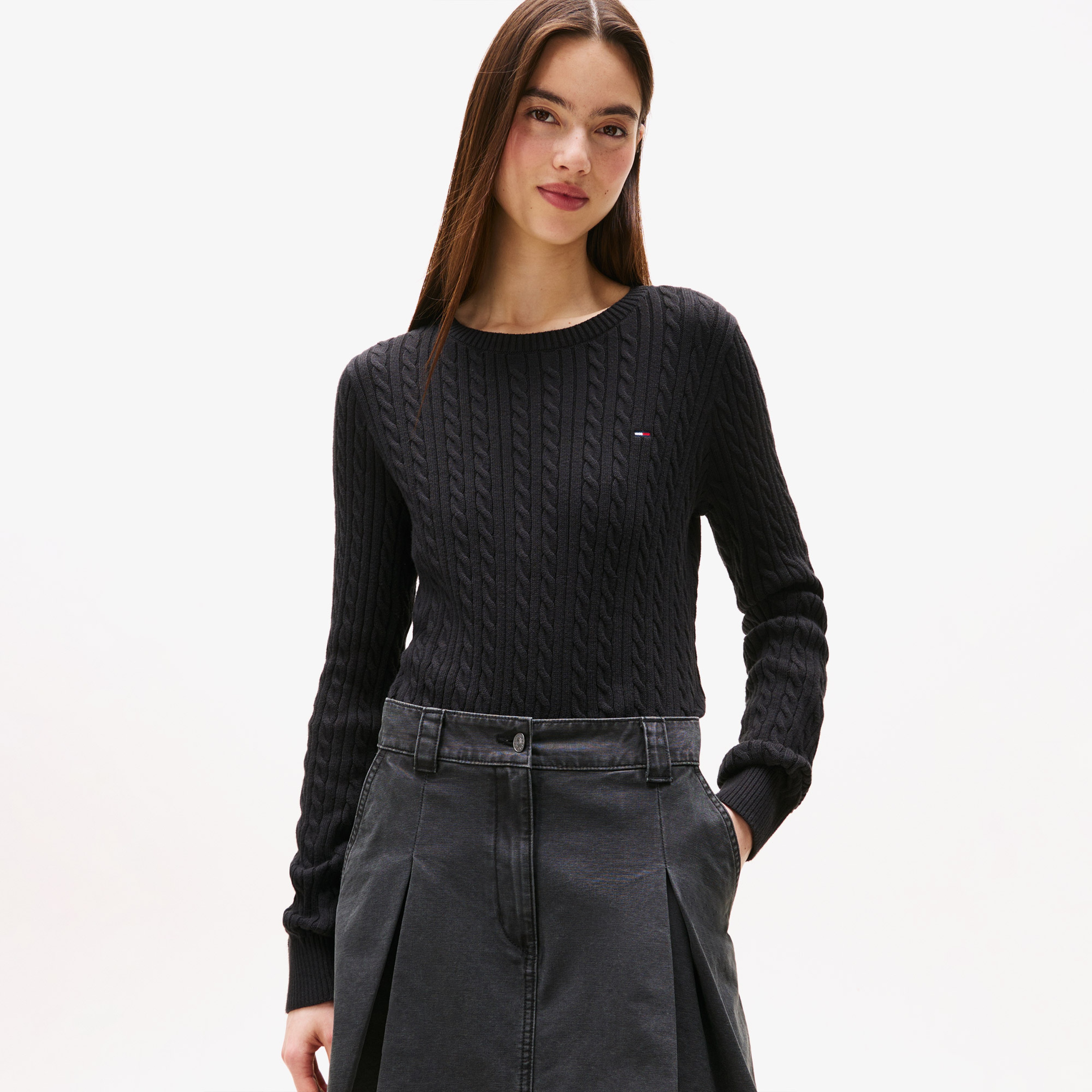 Tommy Jeans Cable Essential Kadın Siyah Kazak