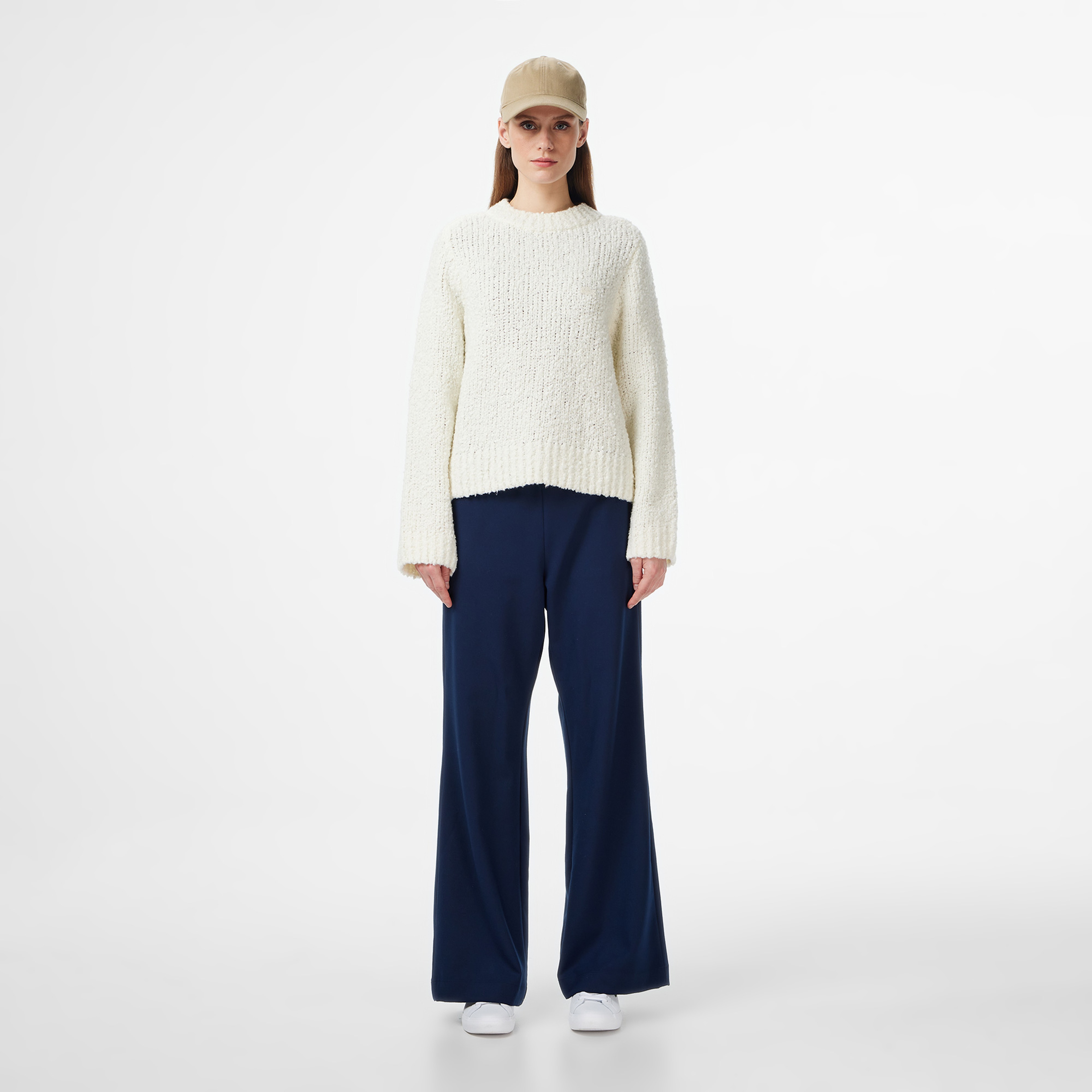 Kadın Classic Fit Bisiklet Yaka Yün Krem Kazak