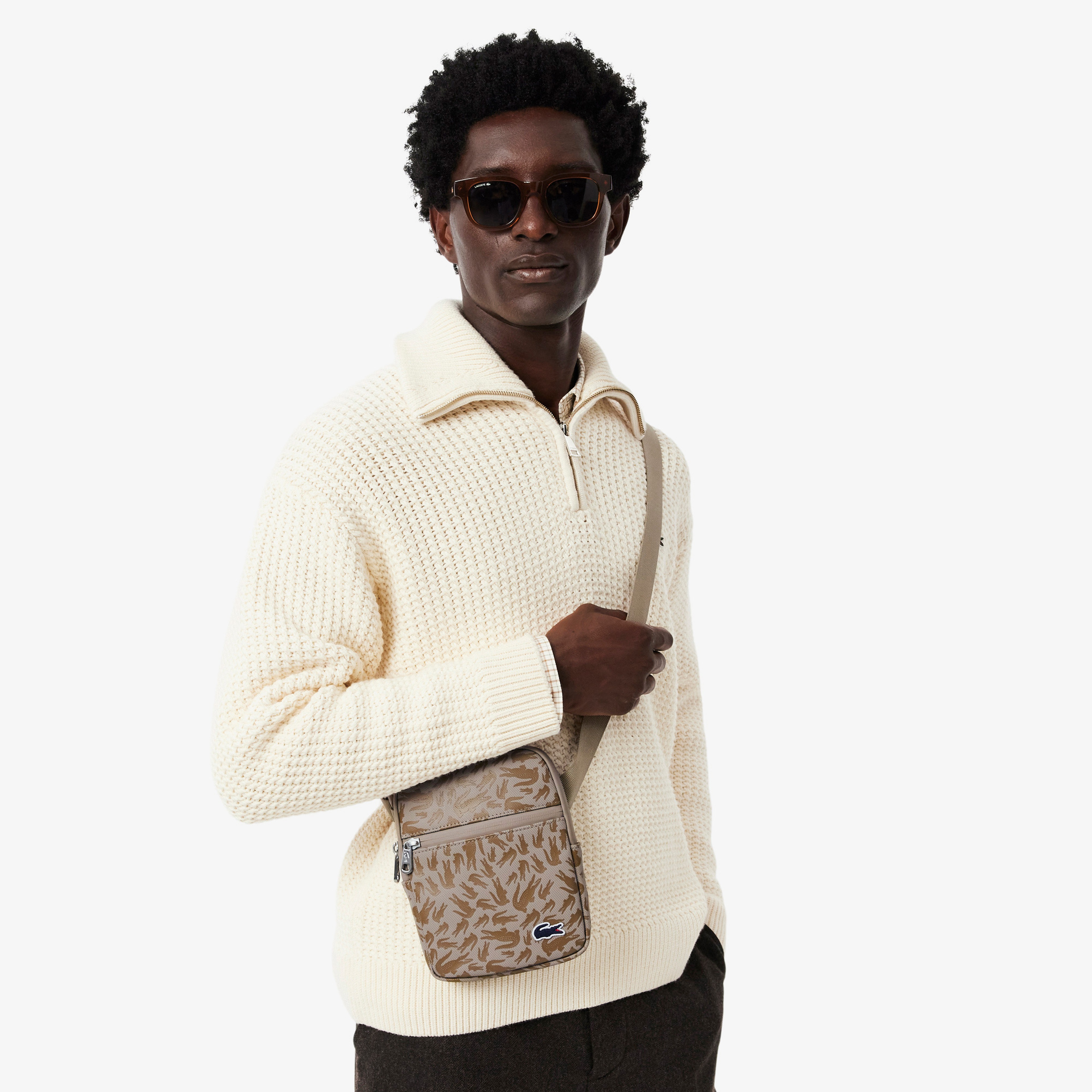 Lacoste Erkek Monogram Bej Postacı Çantası