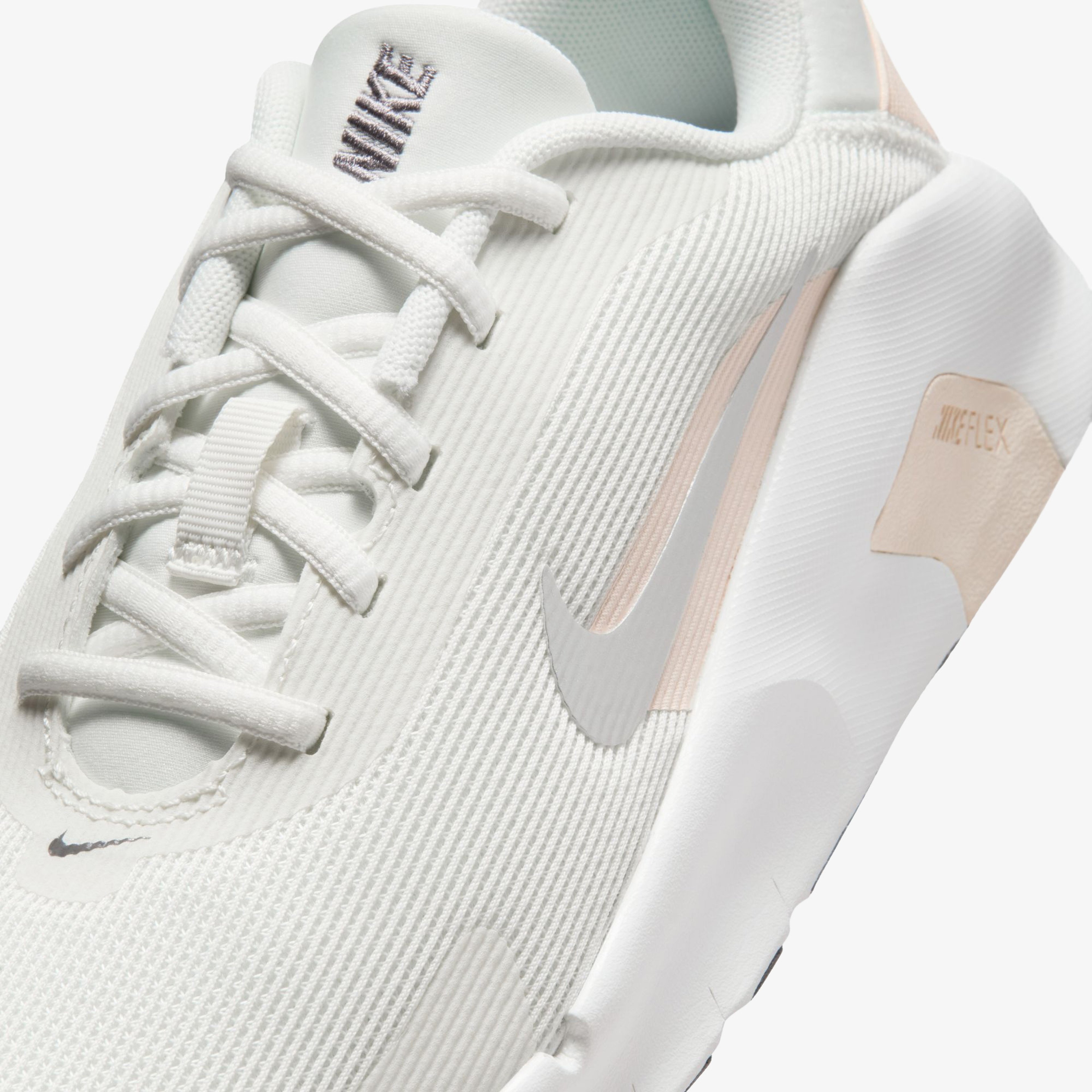 Nike Flex Train Kadın Krem Antrenman Ayakkabısı