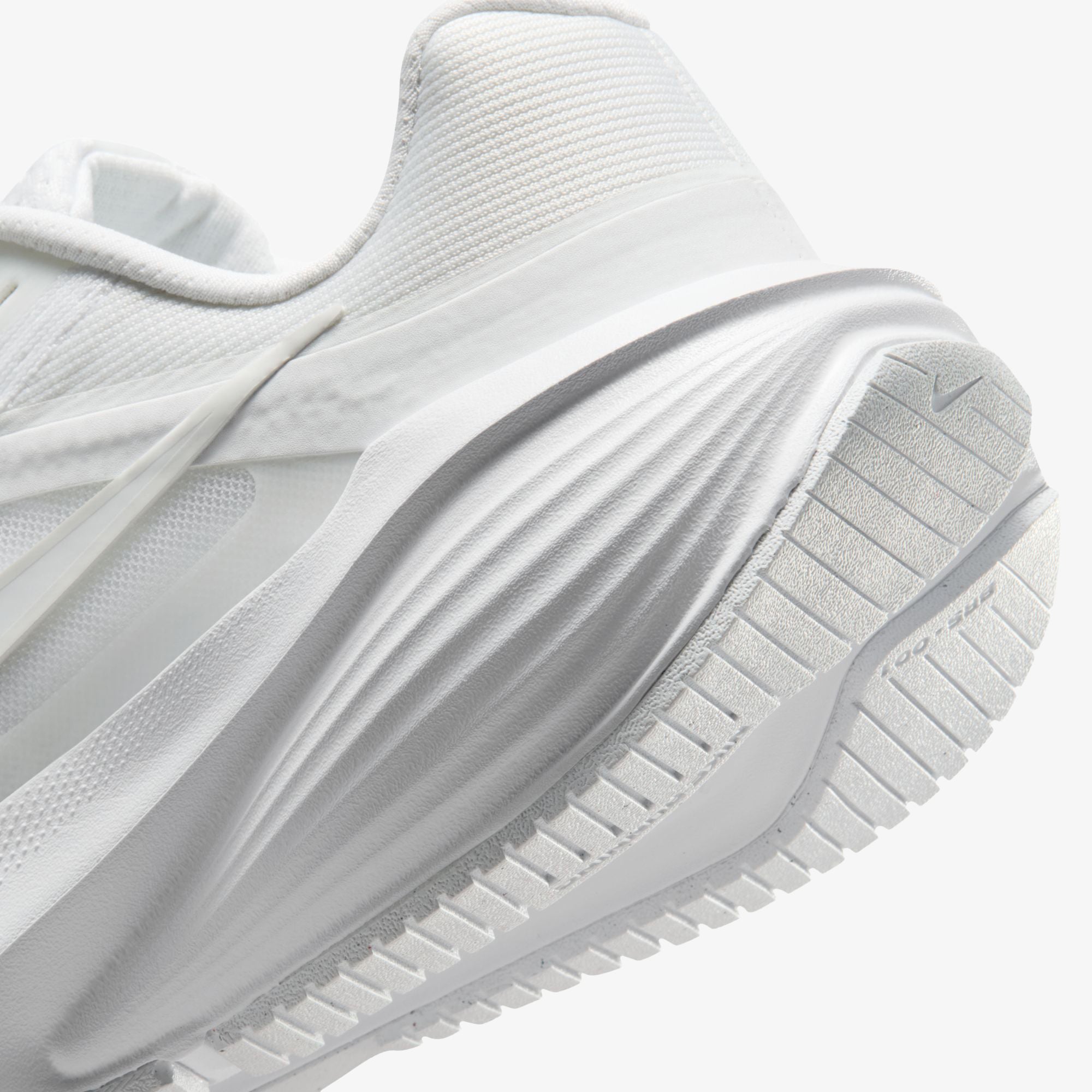 Nike Downshifter 14 Kadın Beyaz Koşu Ayakkabısı