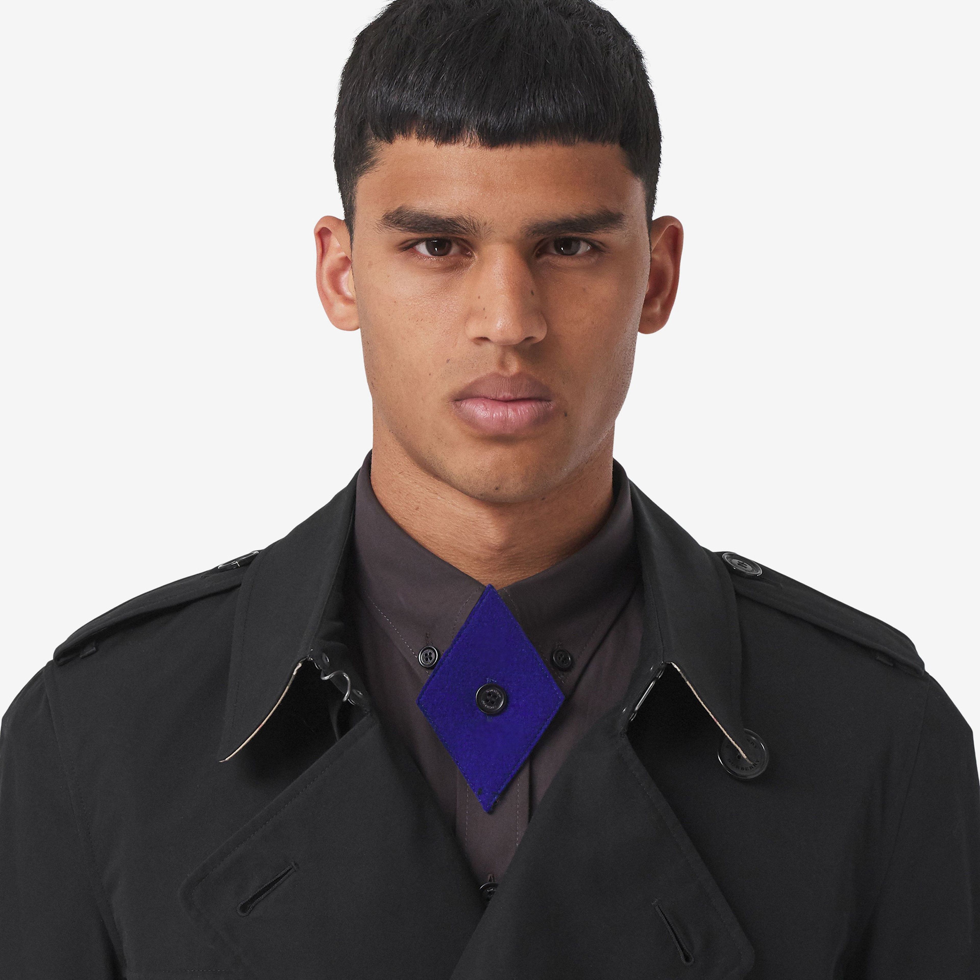 Burberry The Mid-Length Chelsea Heritage Erkek Siyah Trençkot