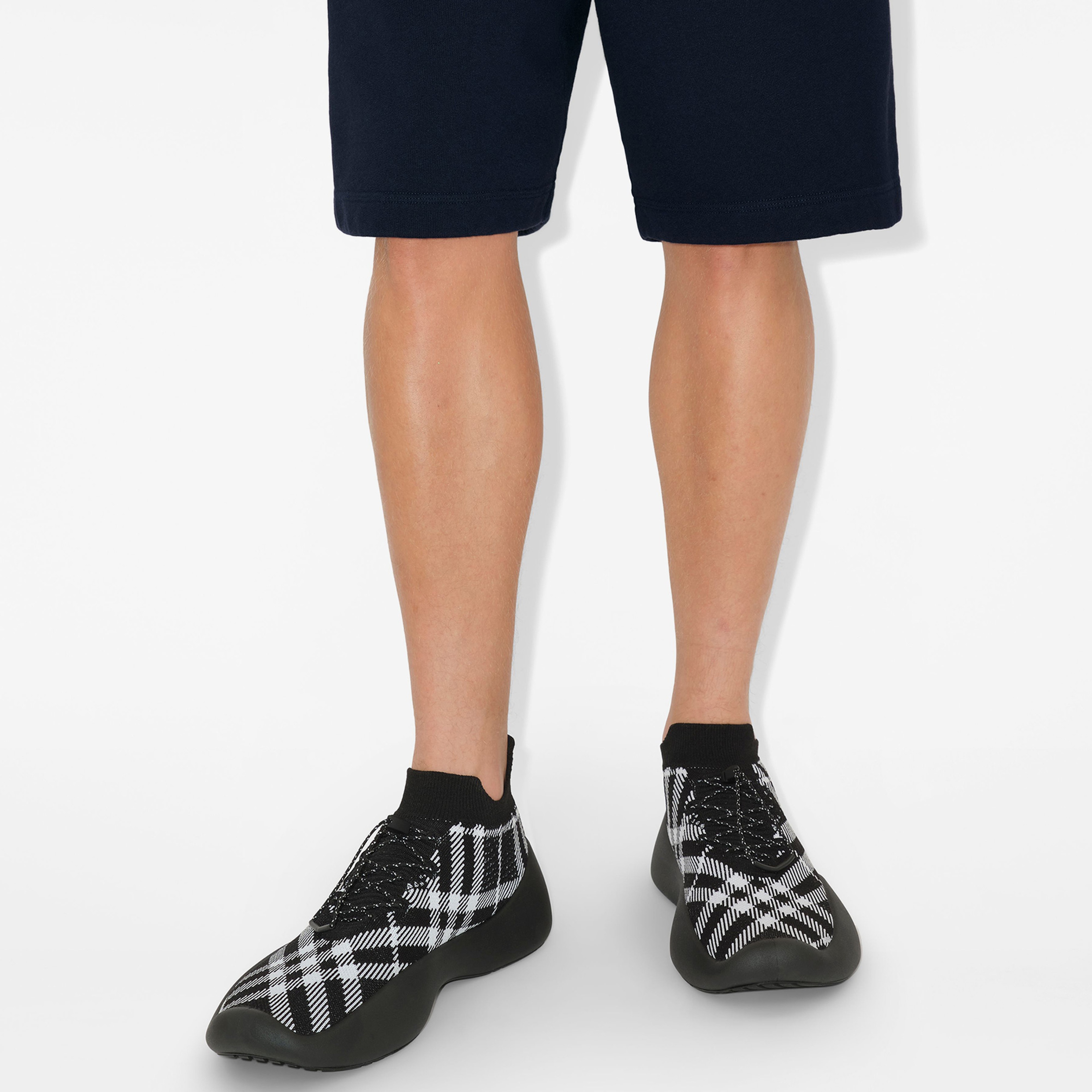 Burberry Check Knit Neptune Erkek Siyah Spor Ayakkabı