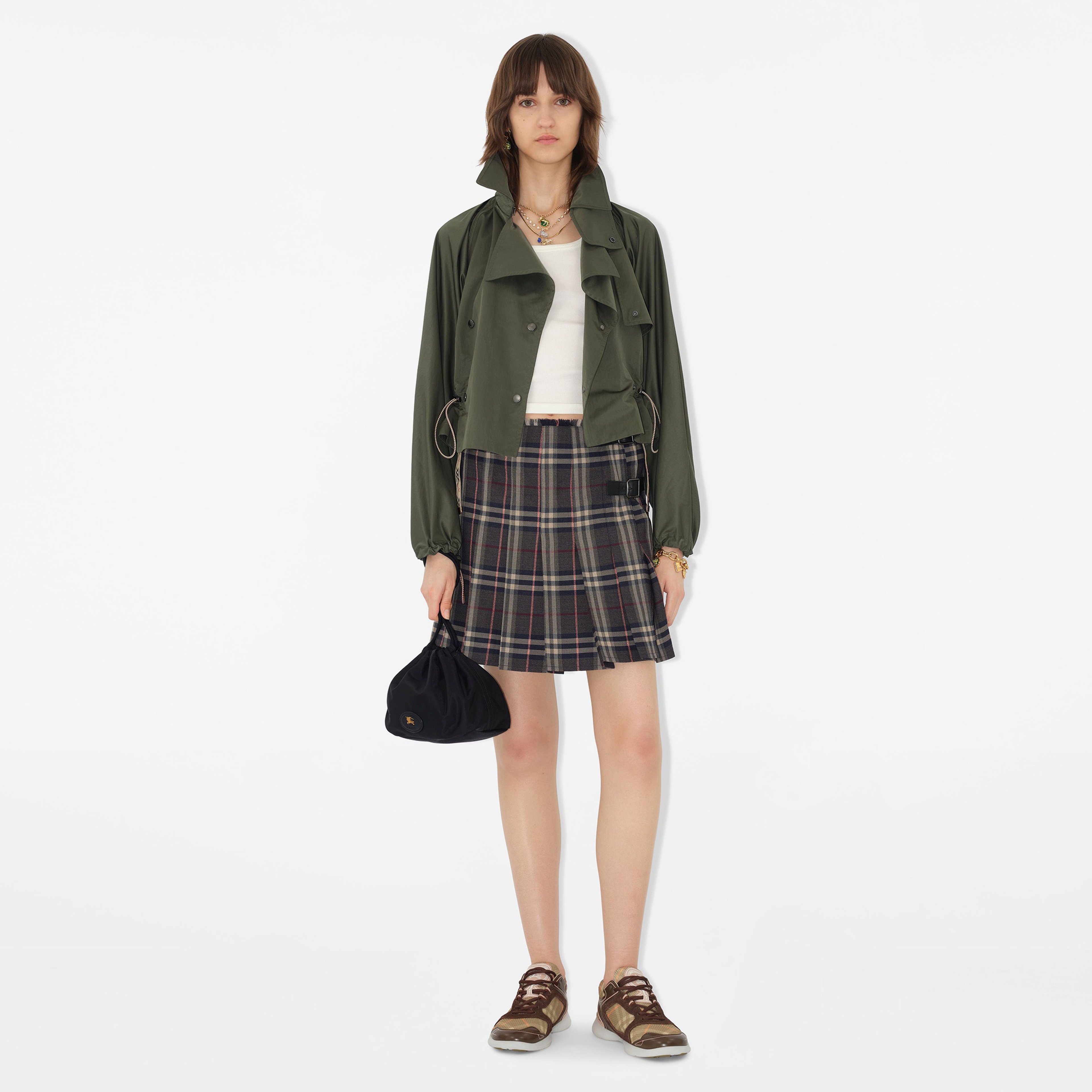 Burberry Reversible Horseshoe Drawstring Pouch Kadın Siyah Çanta