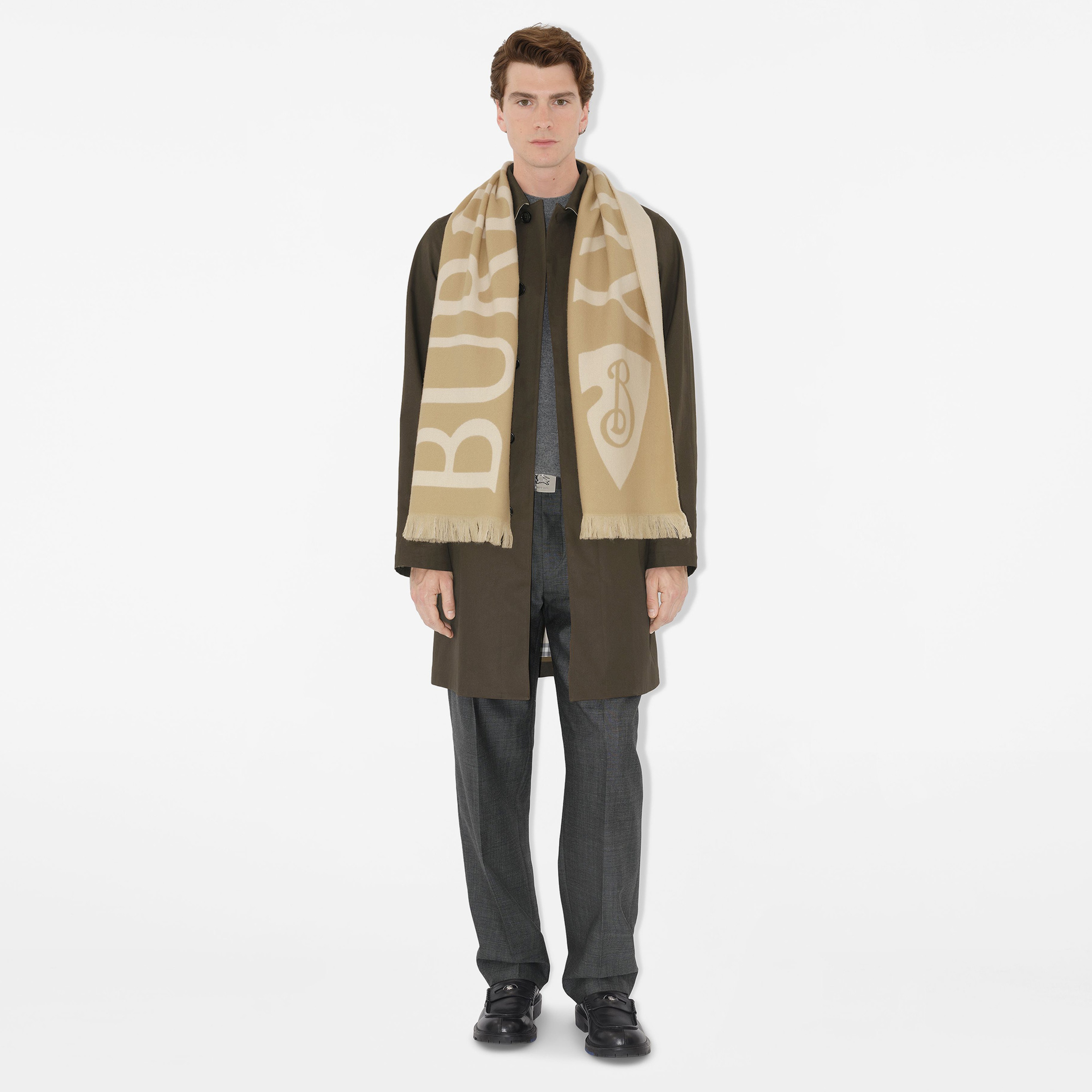 Burberry Kadın Bej Atkı