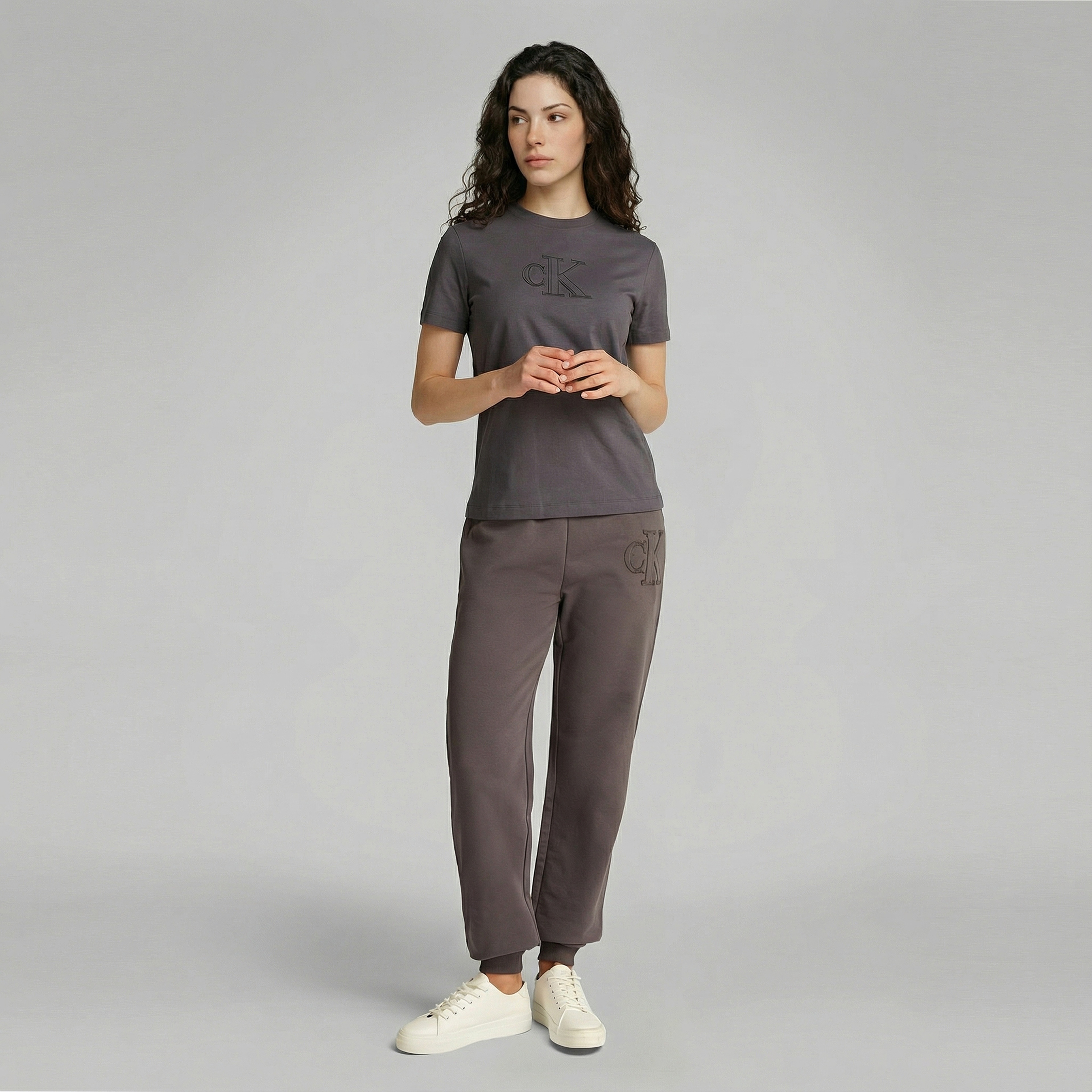 Calvin Klein Regular Kadın Gri T-Shirt