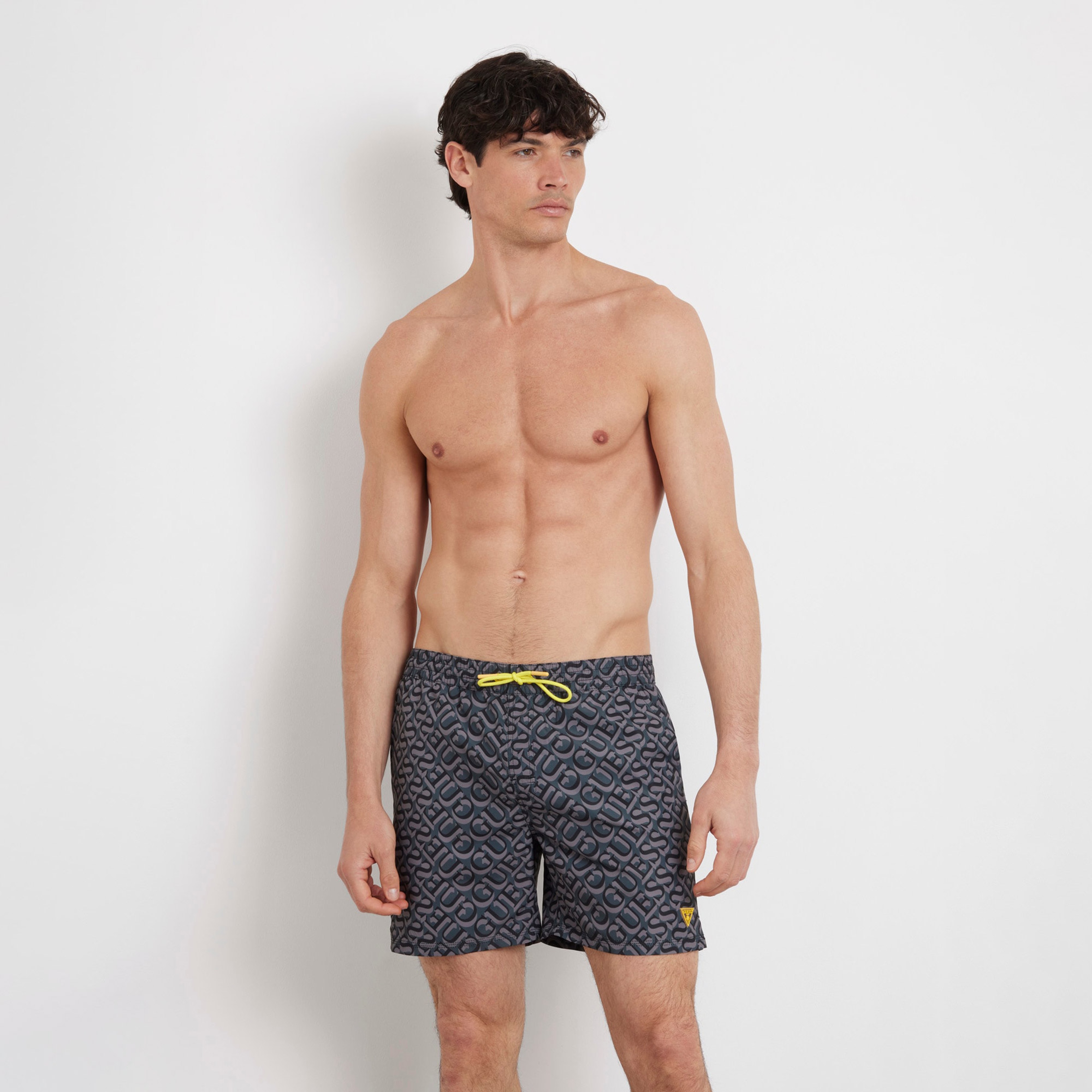 Guess Swimtrunk Medium Gue Soft Dull 75 Erkek Siyah Deniz Şortu