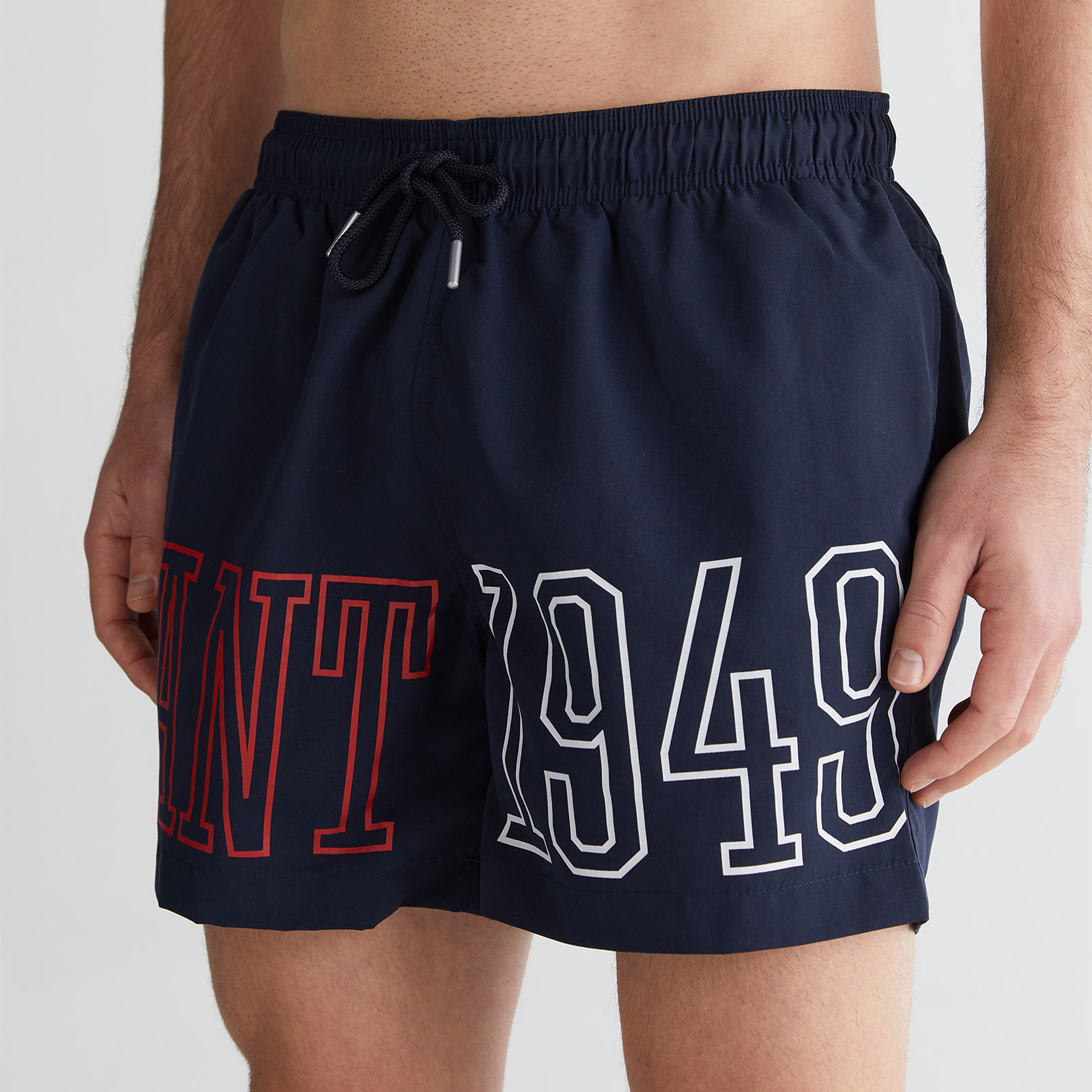 GANT Erkek Lacivert Regular Fit Logolu Mayo Şort
