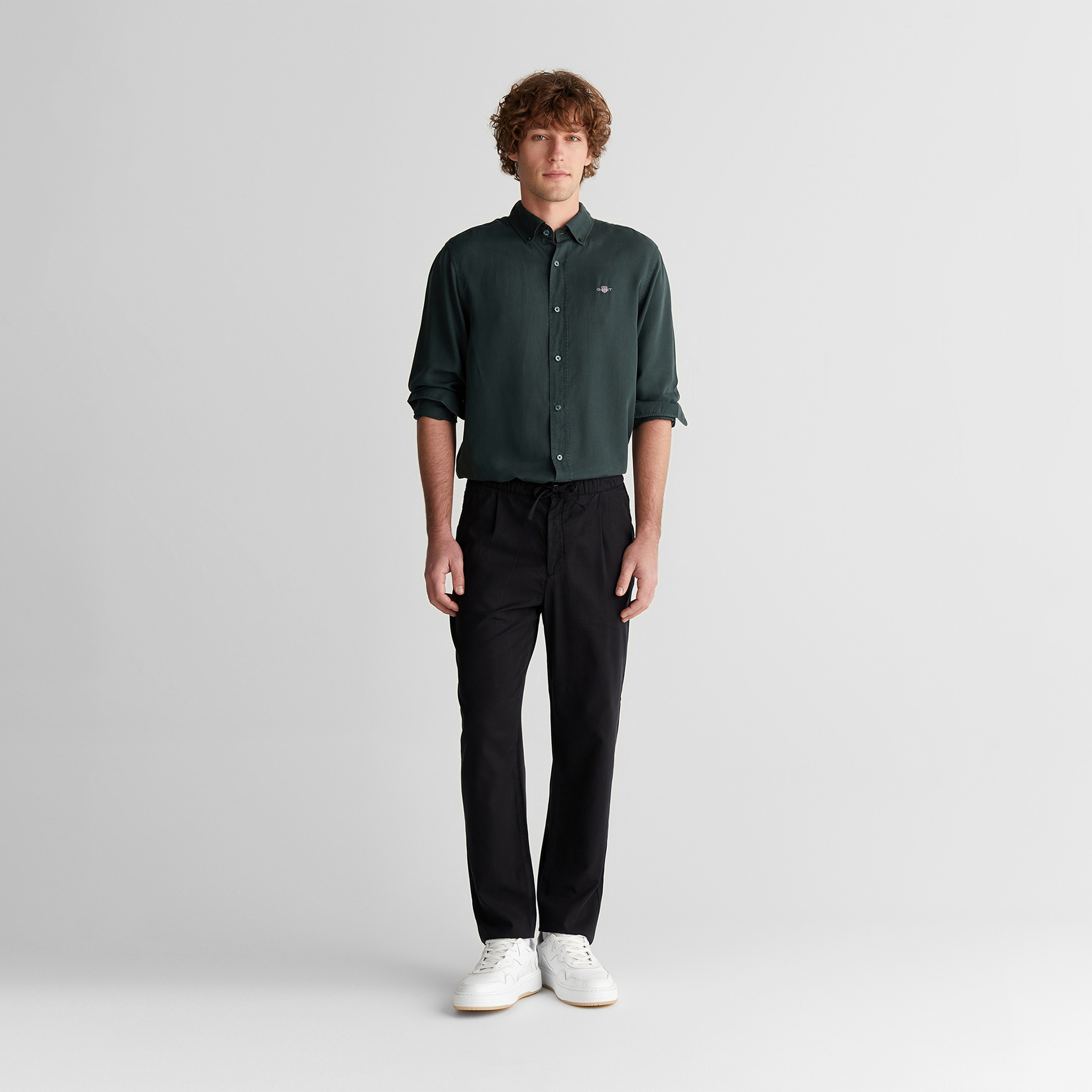GANT Erkek Siyah Regular Fit Jogger Pantolon