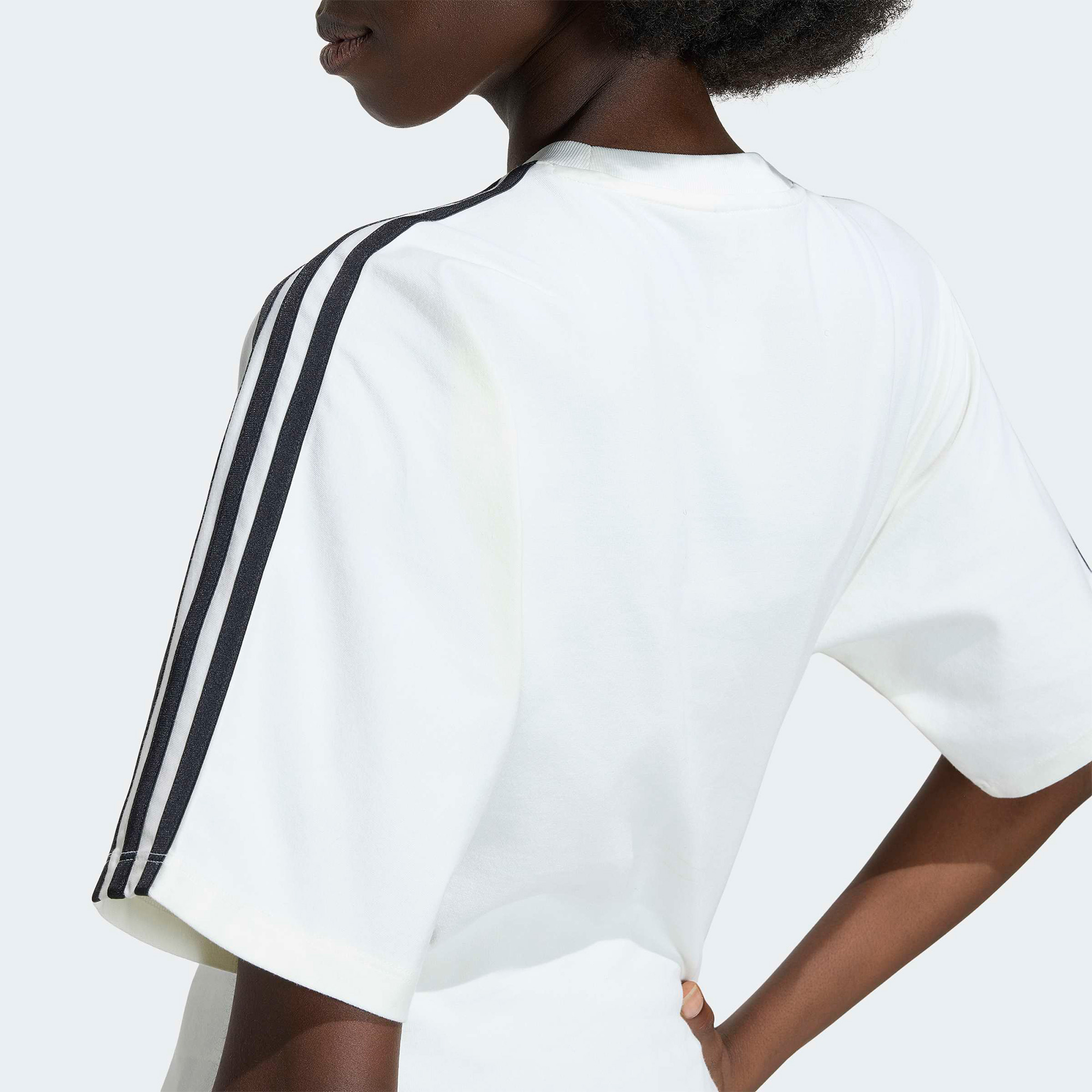 adidas Slim Kadın Beyaz T-Shirt