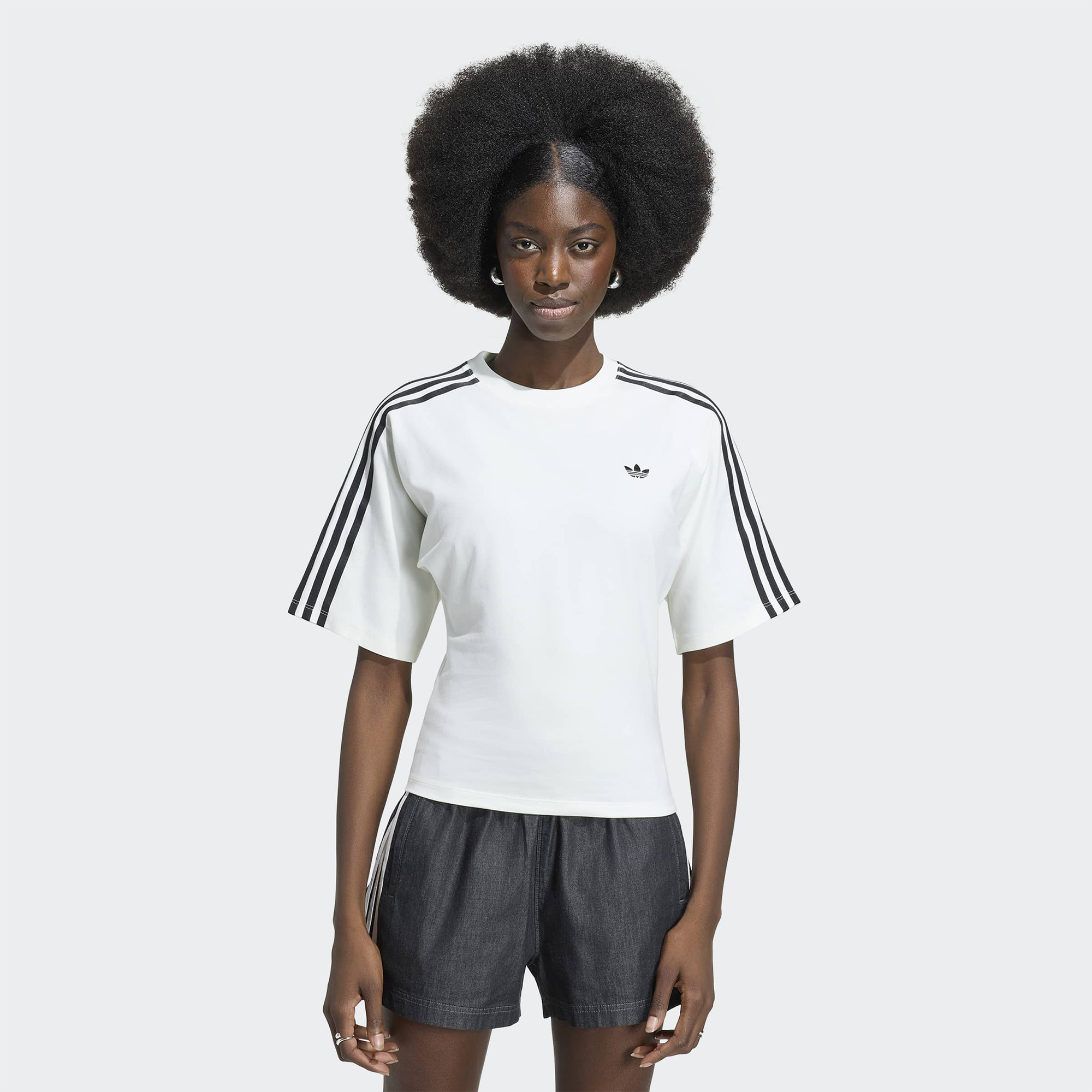 adidas Slim Kadın Beyaz T-Shirt
