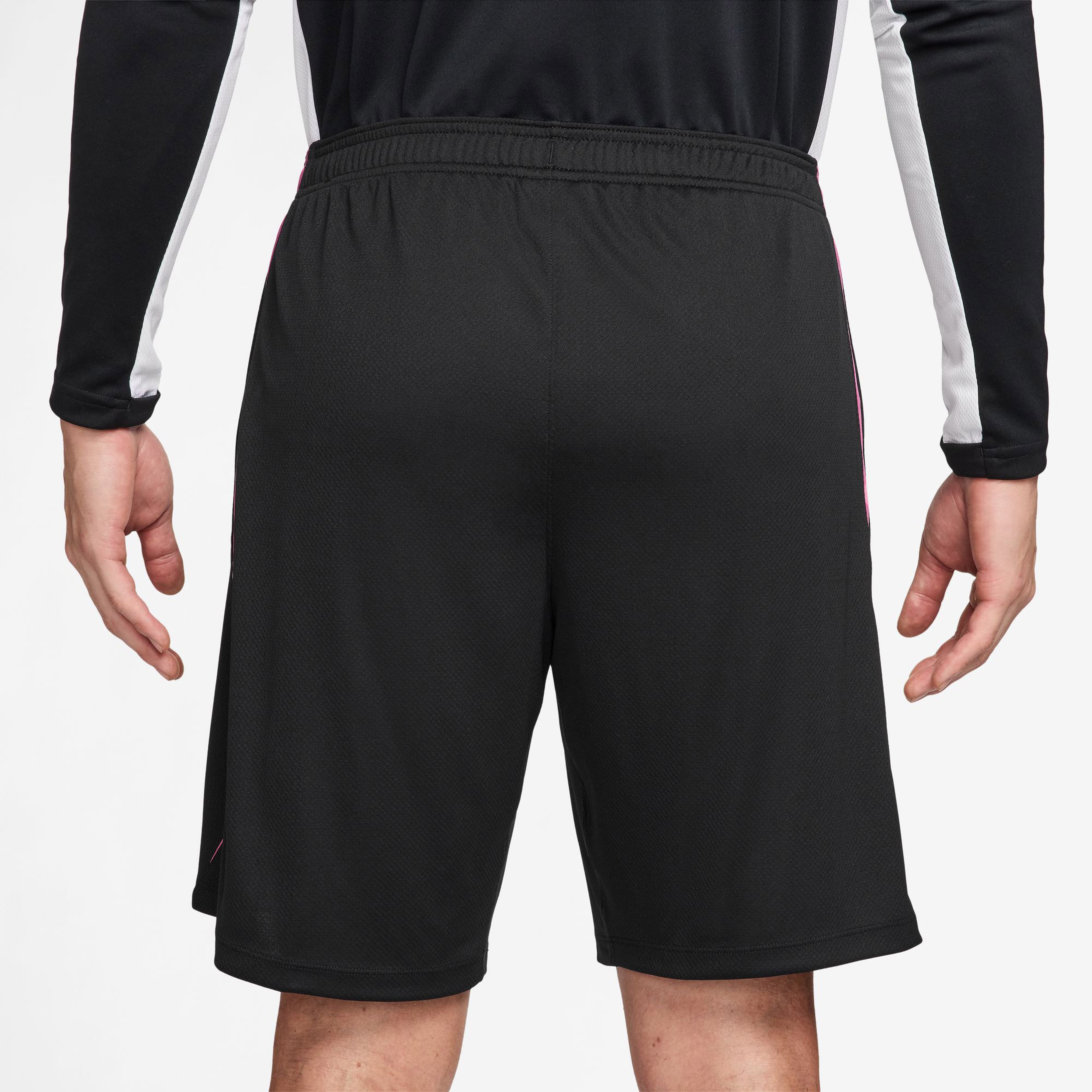 Nike Strike Erkek Siyah Futbol Şortu