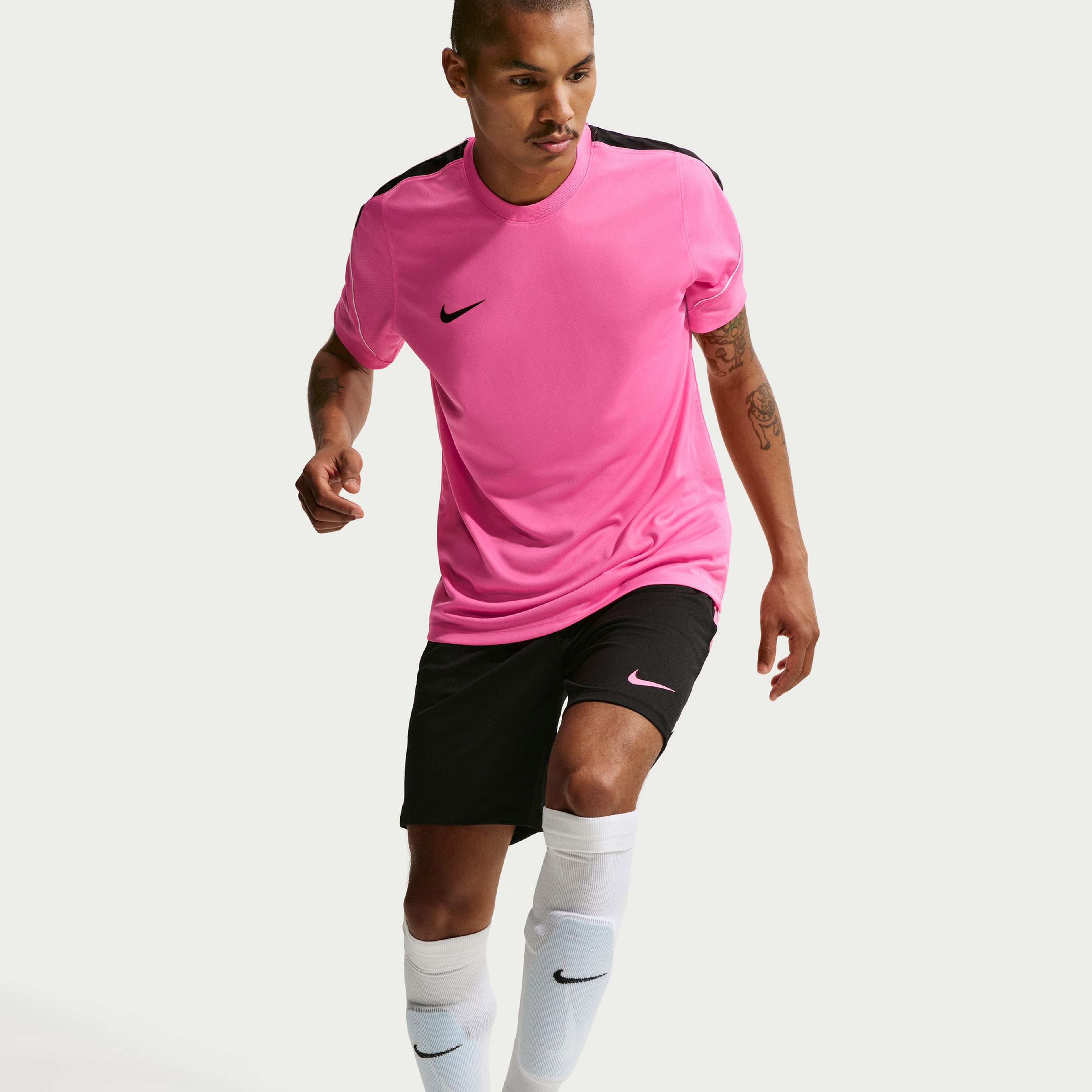Nike Strike Erkek Siyah Futbol Şortu