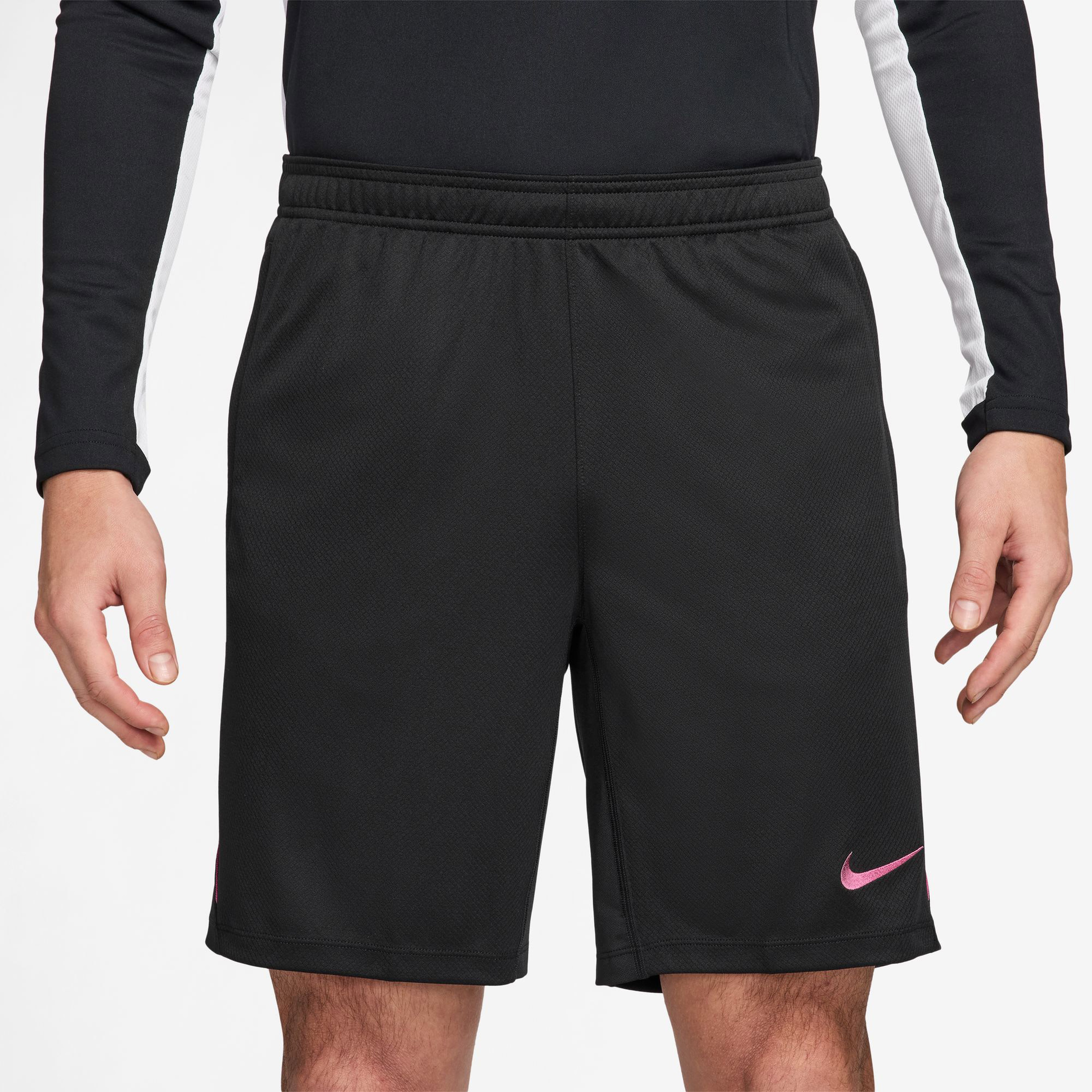 Nike Strike Erkek Siyah Futbol Şortu
