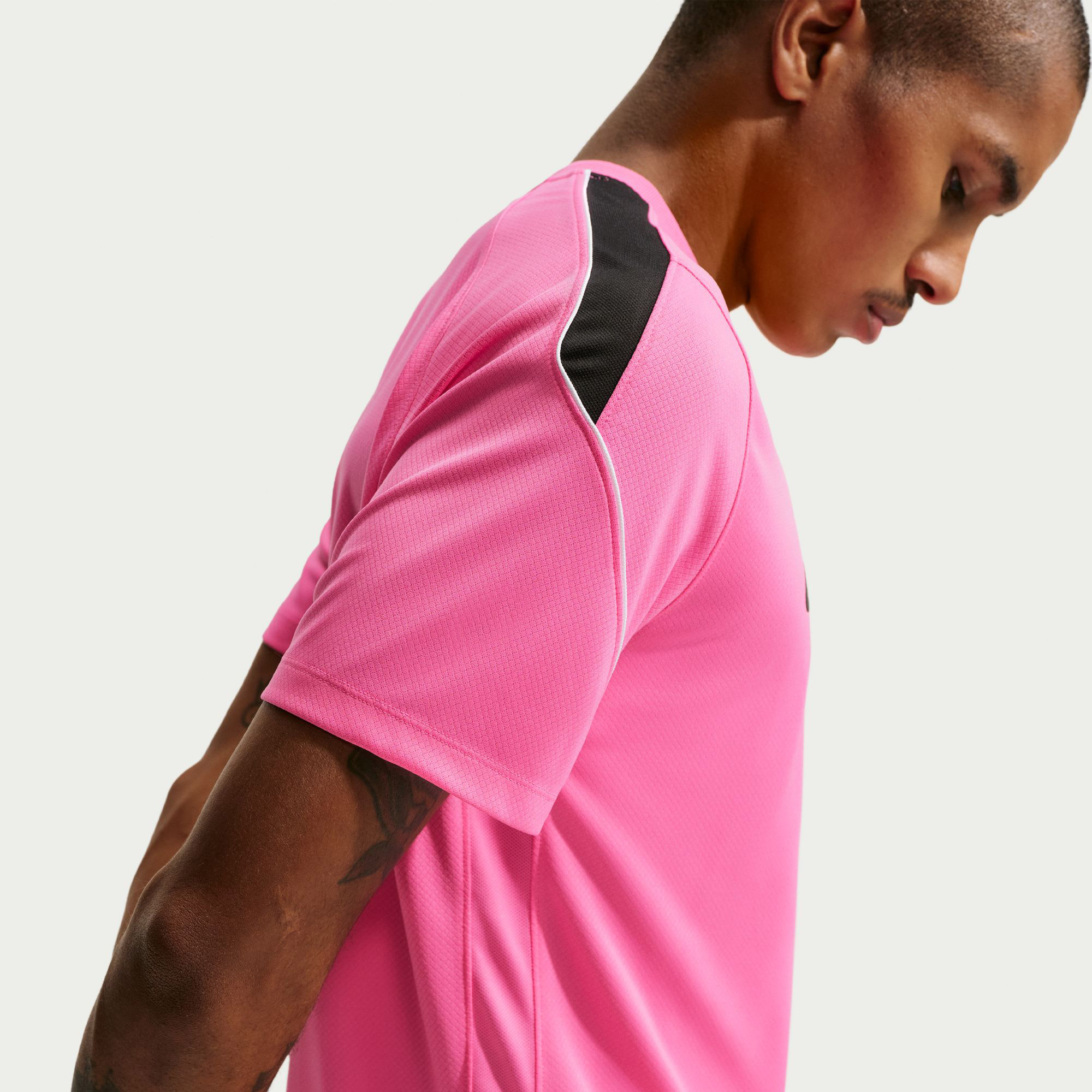 Nike Strike Erkek Pembe Futbol T-Shirt