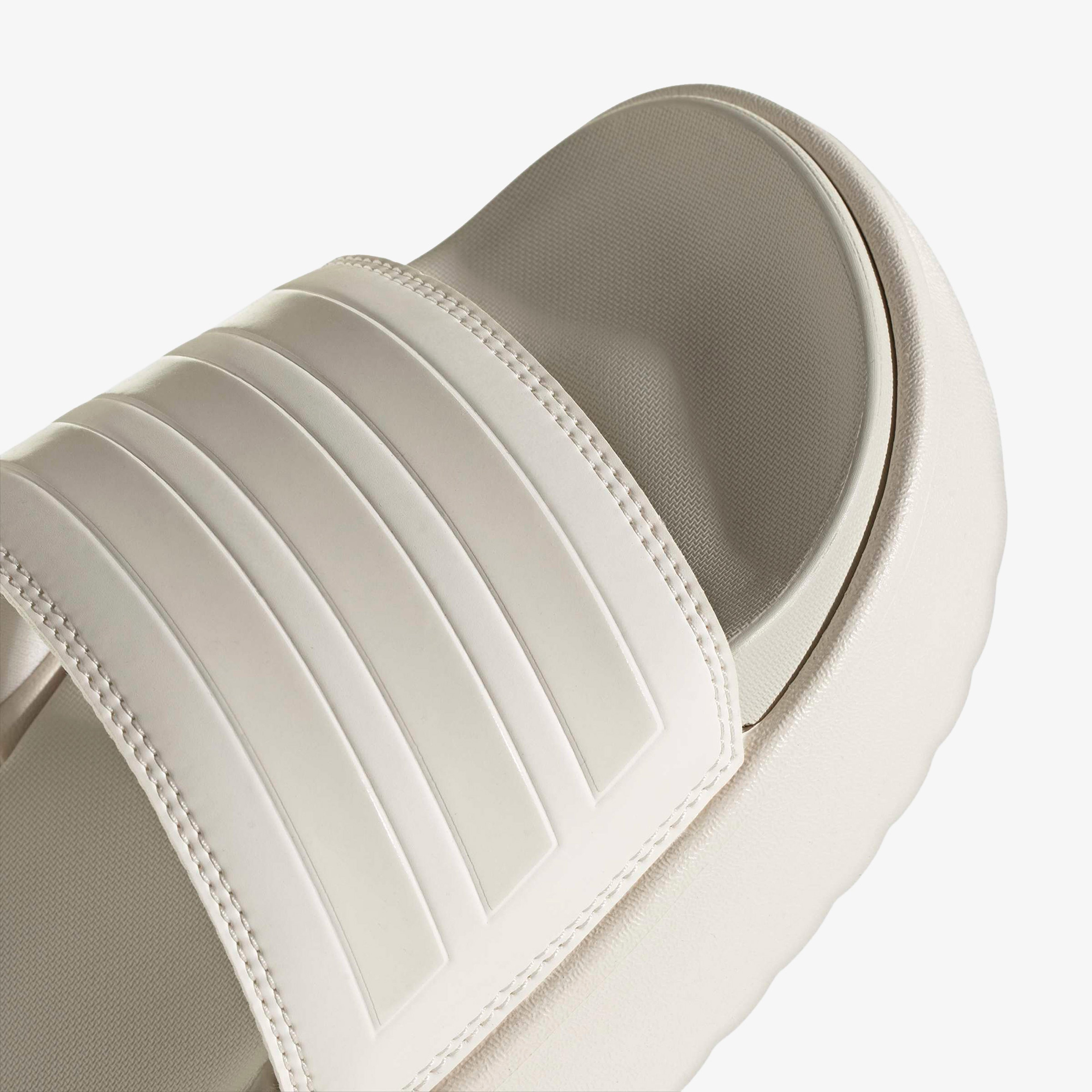 adidas Adilette Platform Kadın Beyaz Terlik