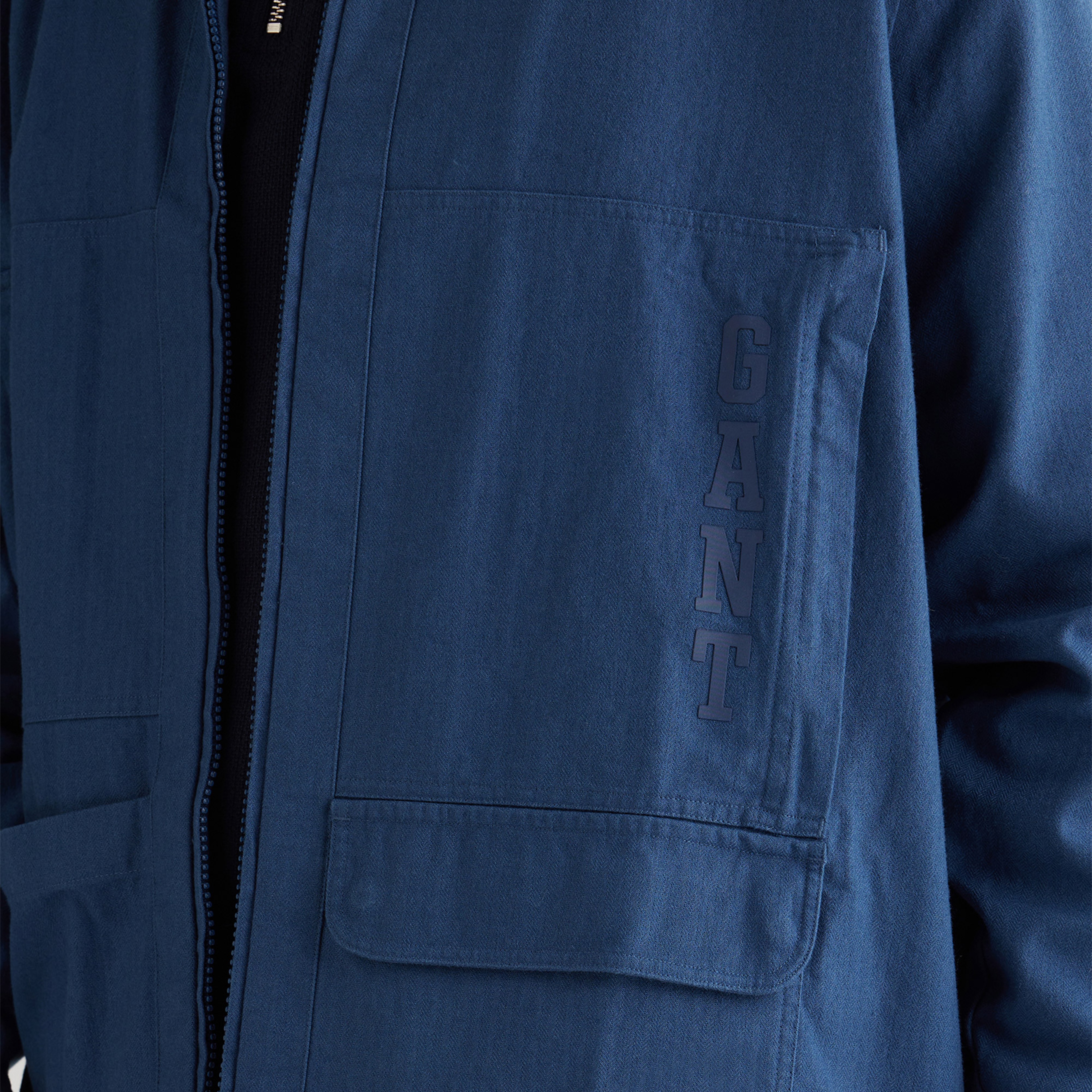GANT Erkek Mavi Oversize Fit Fermuarlı Logolu Gömlek