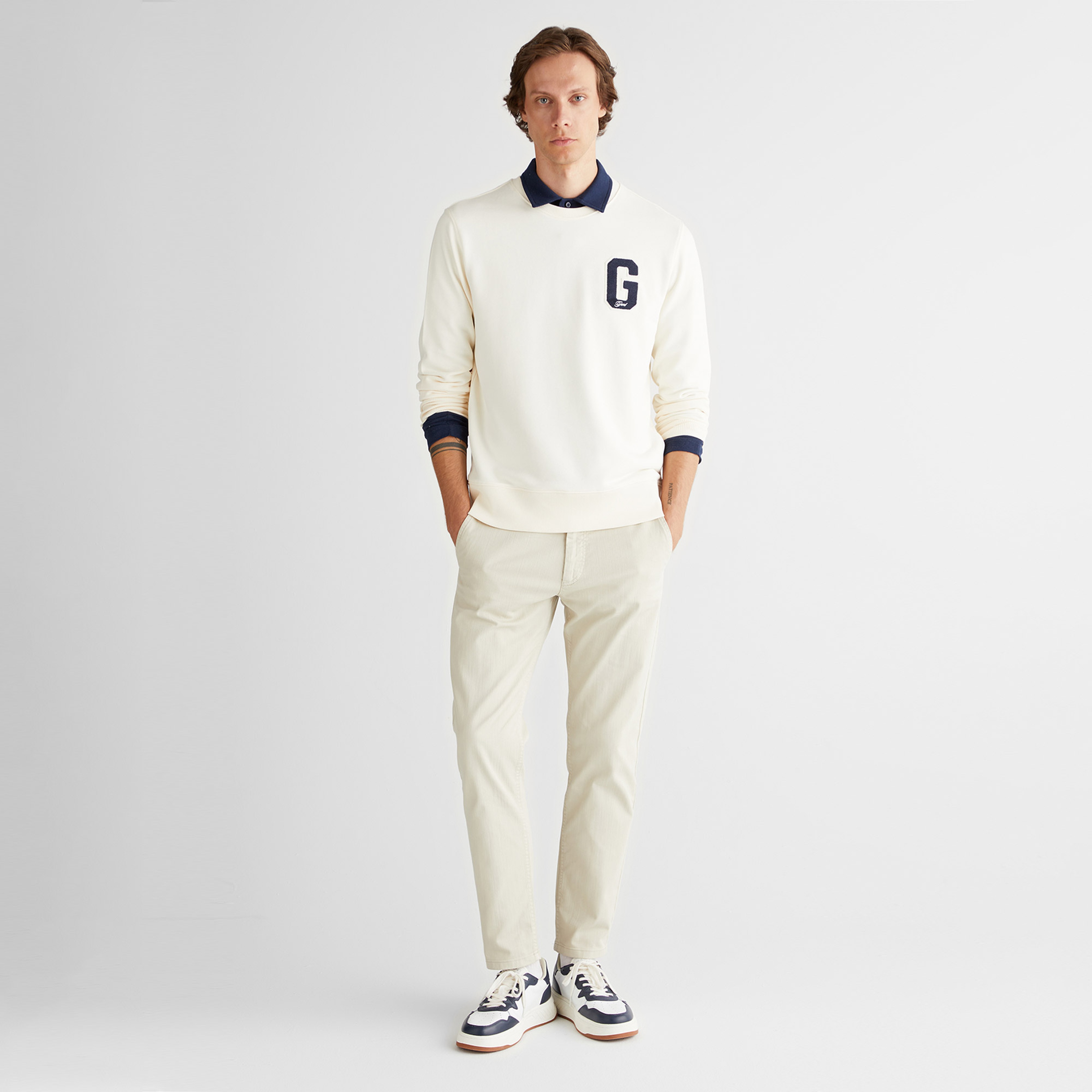 GANT Erkek Krem Regular Fit Bisiklet Yaka Logolu Sweatshirt