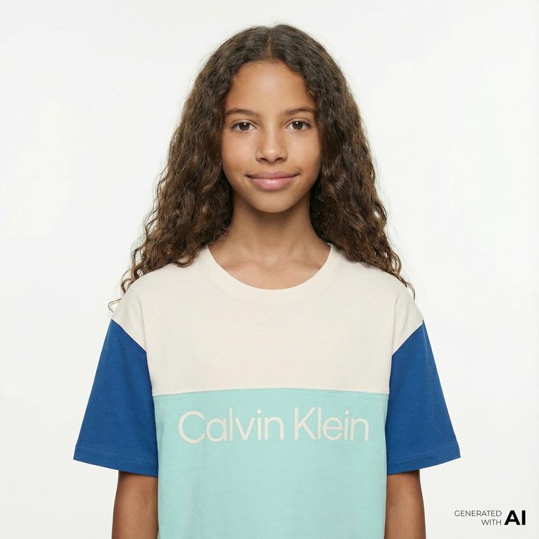 Calvin Klein Blocking Çocuk Yeşil T-Shirt