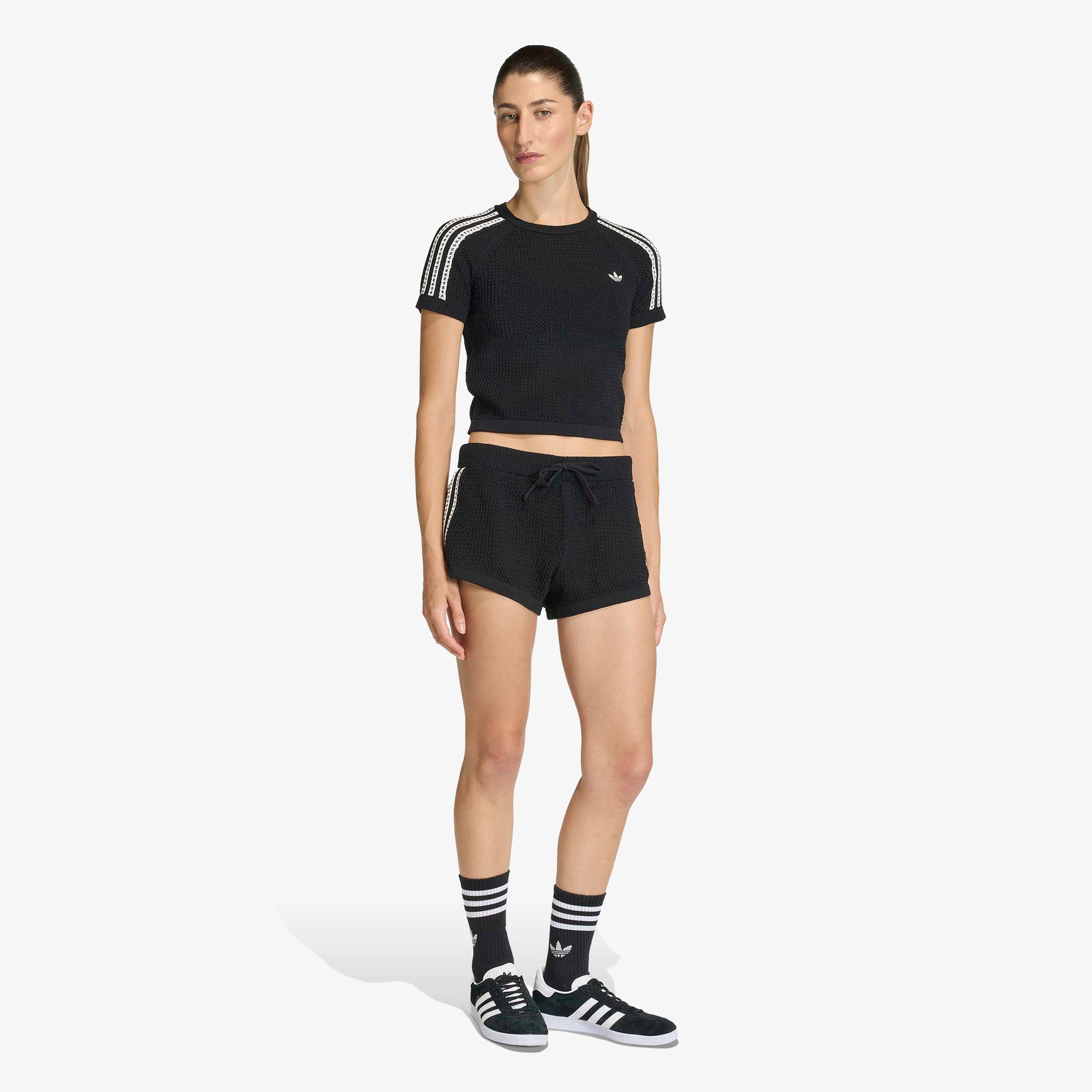 adidas Crochet Tee Kadın Siyah T-Shirt