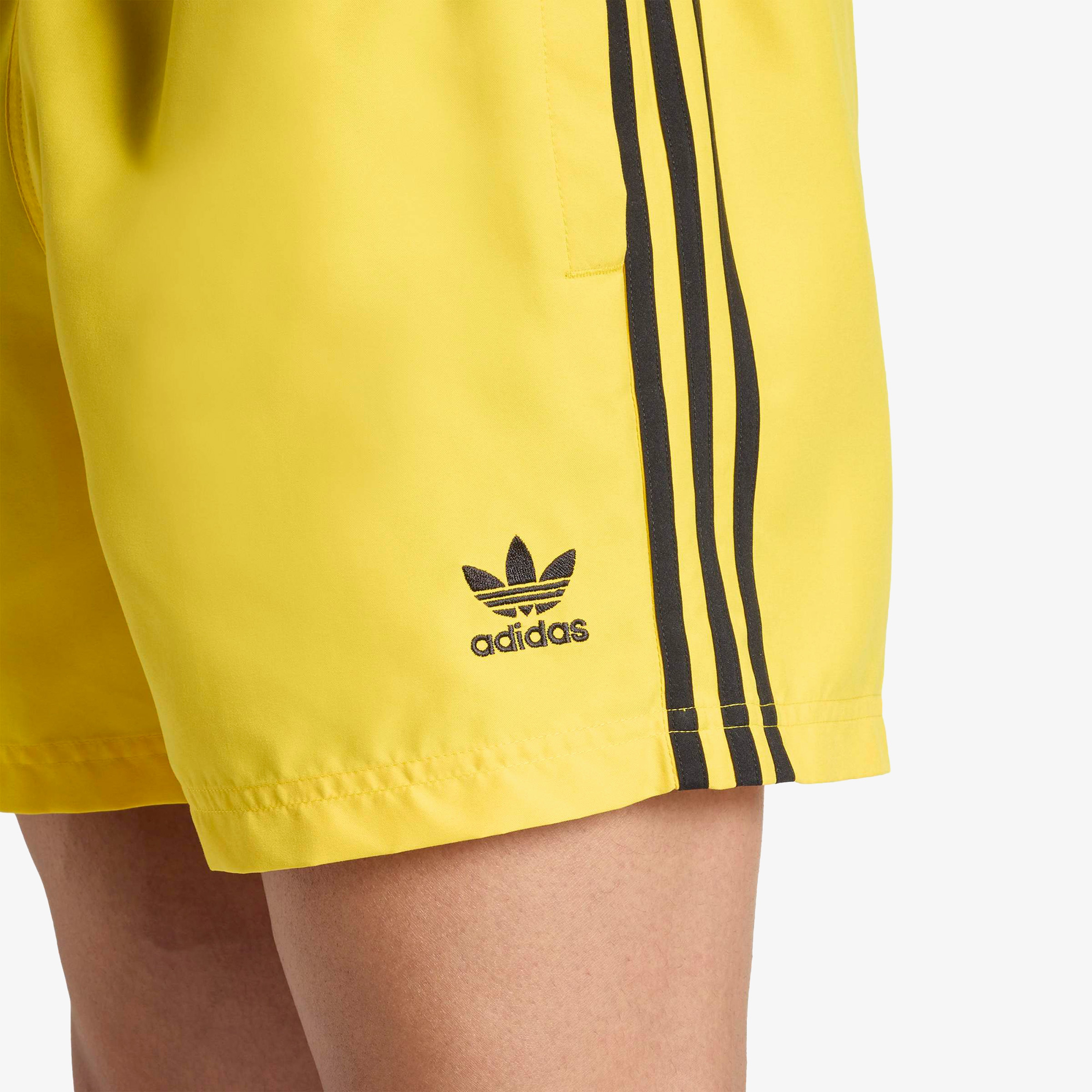 adidas Adicolor 3 Striped 13cm Erkek Sarı Deniz Şortu
