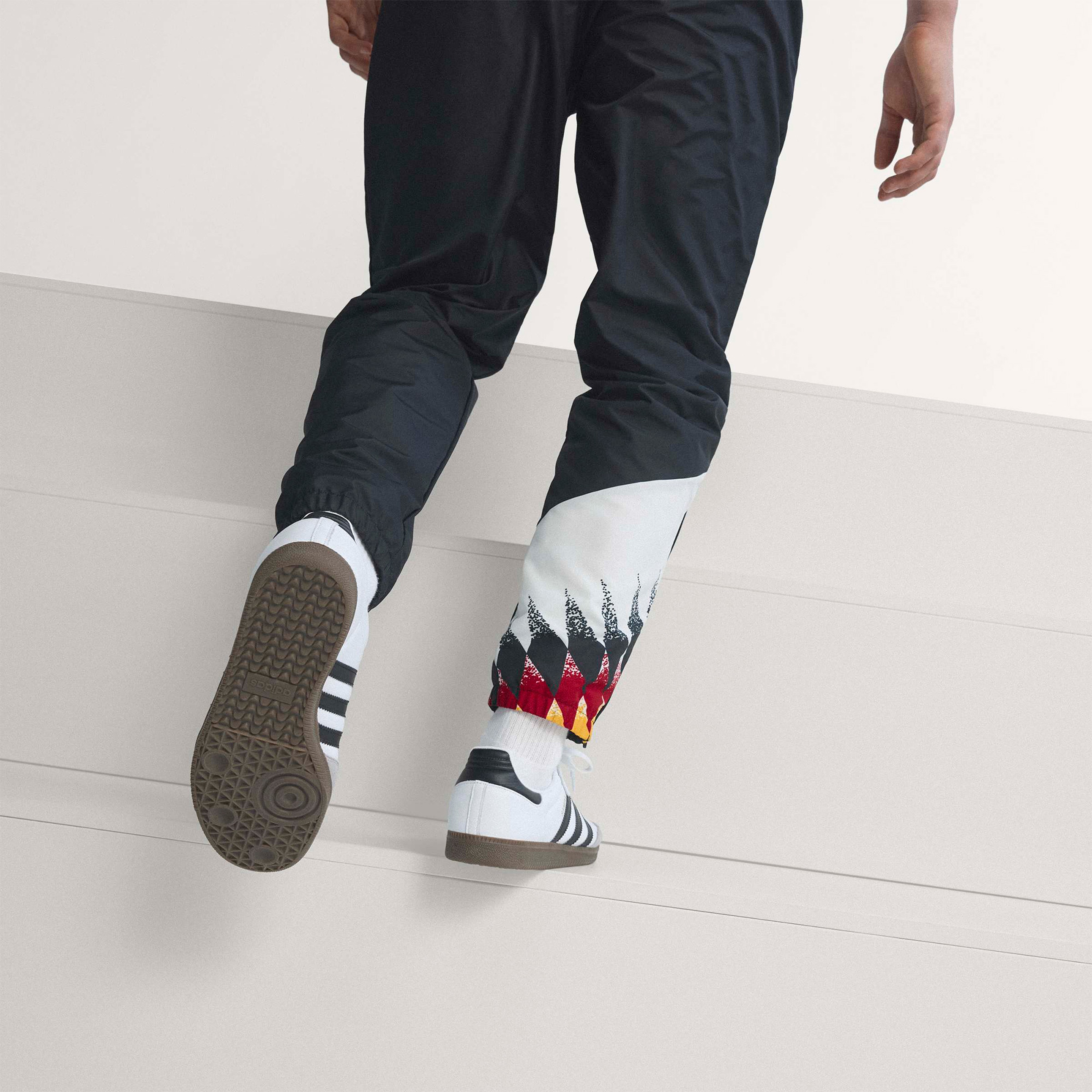 adidas Performance DFB TP 94 Erkek Siyah Eşofman Altı