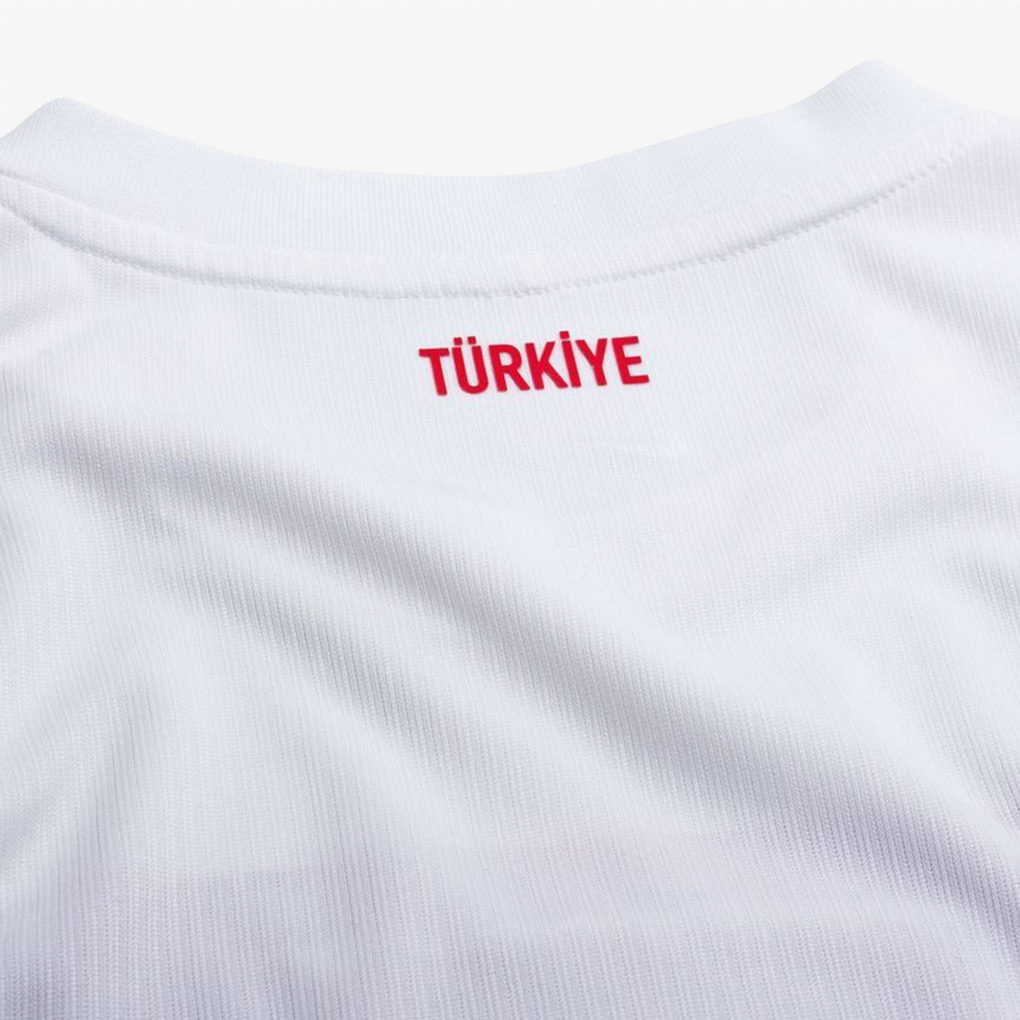 Nike Türkiye 2026 Kadın Beyaz Deplasman Stadyum Forması
