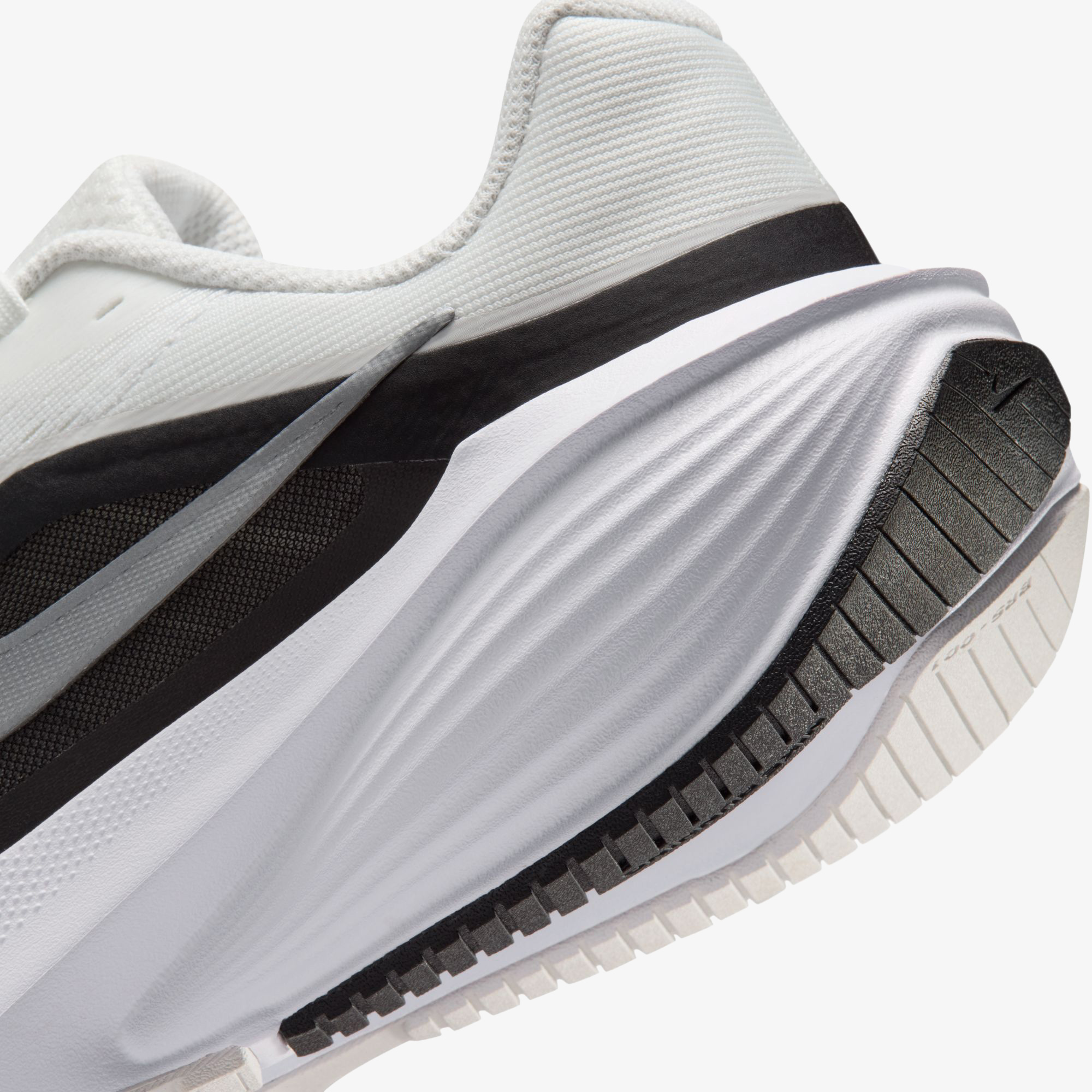 Nike Downshifter 14 Erkek Beyaz Koşu Ayakkabısı