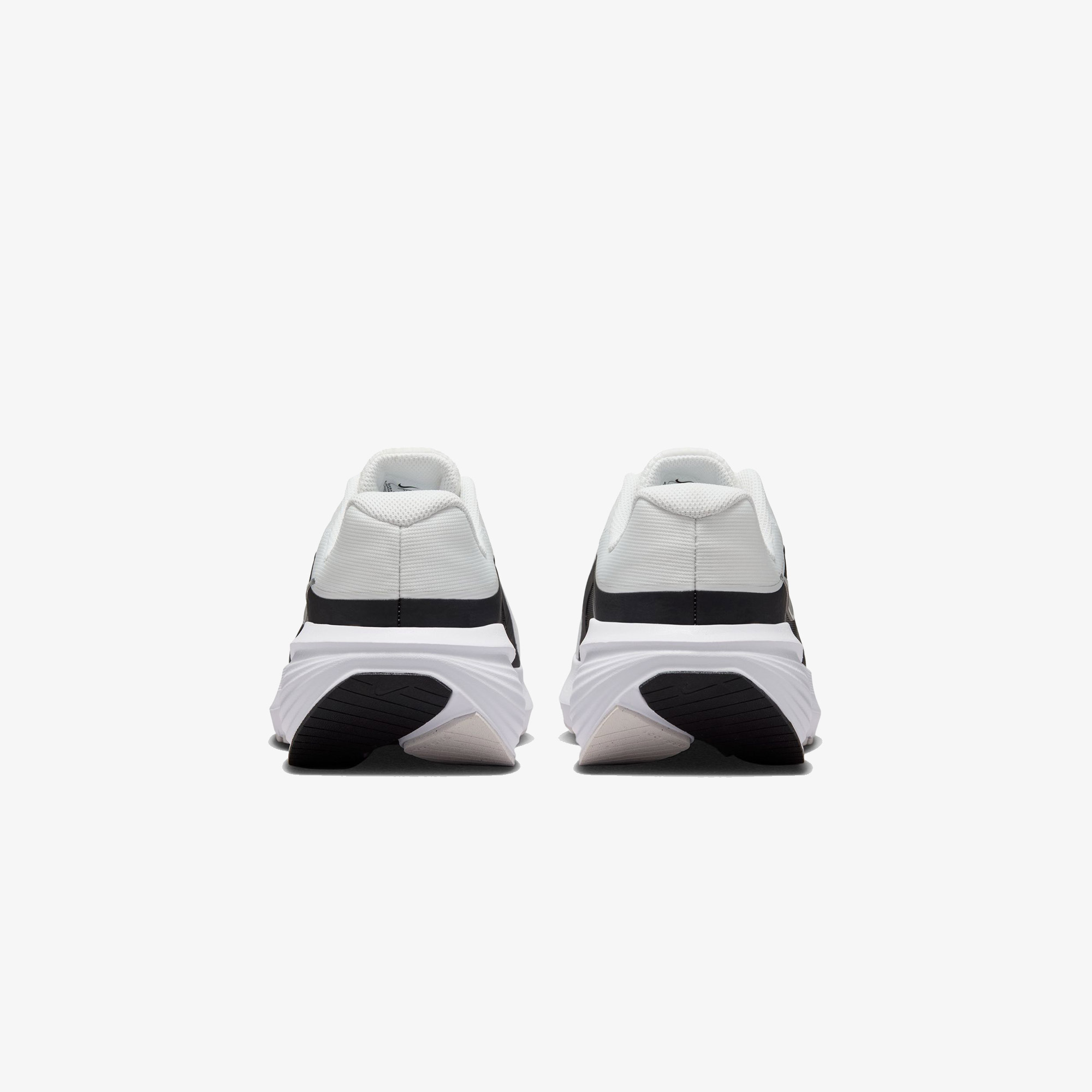 Nike Downshifter 14 Erkek Beyaz Koşu Ayakkabısı