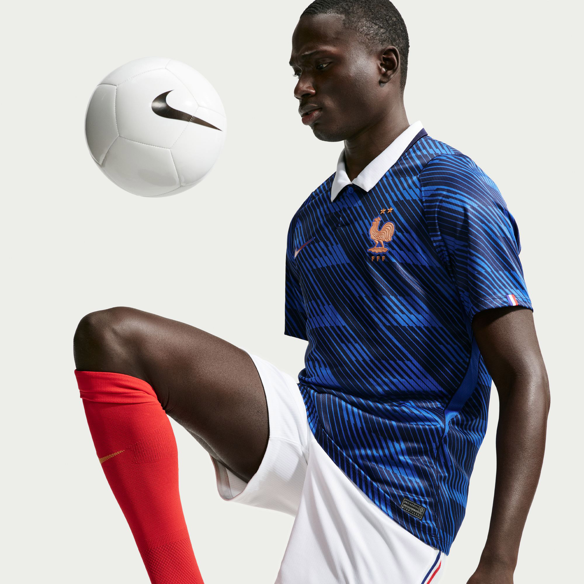 Nike Dri-FIT FFF 2026 Stadium Home Erkek Beyaz Futbol Şort