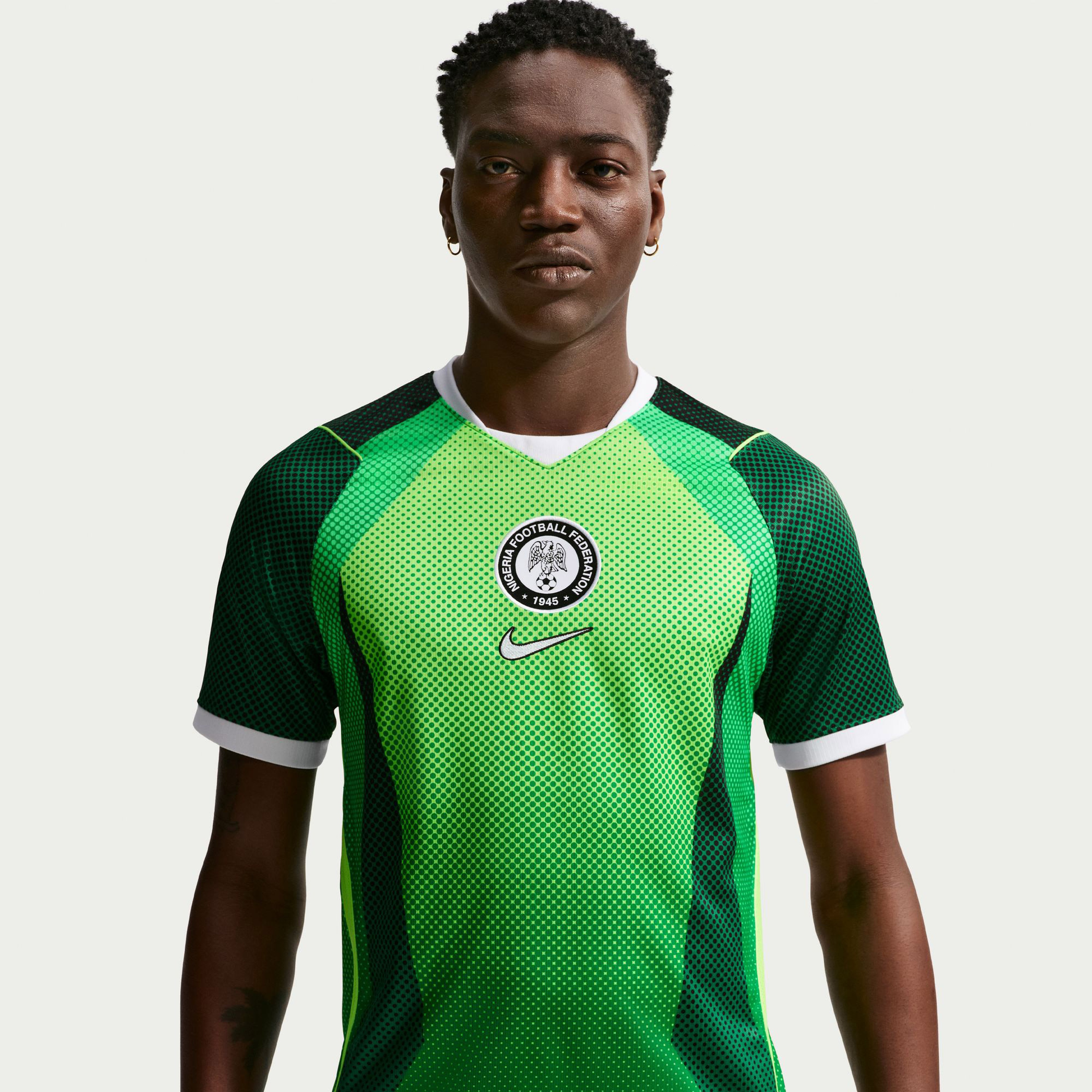 Nike Dri-FIT Nigeria 2026 Stadium Home Erkek Yeşil Futbol Forma
