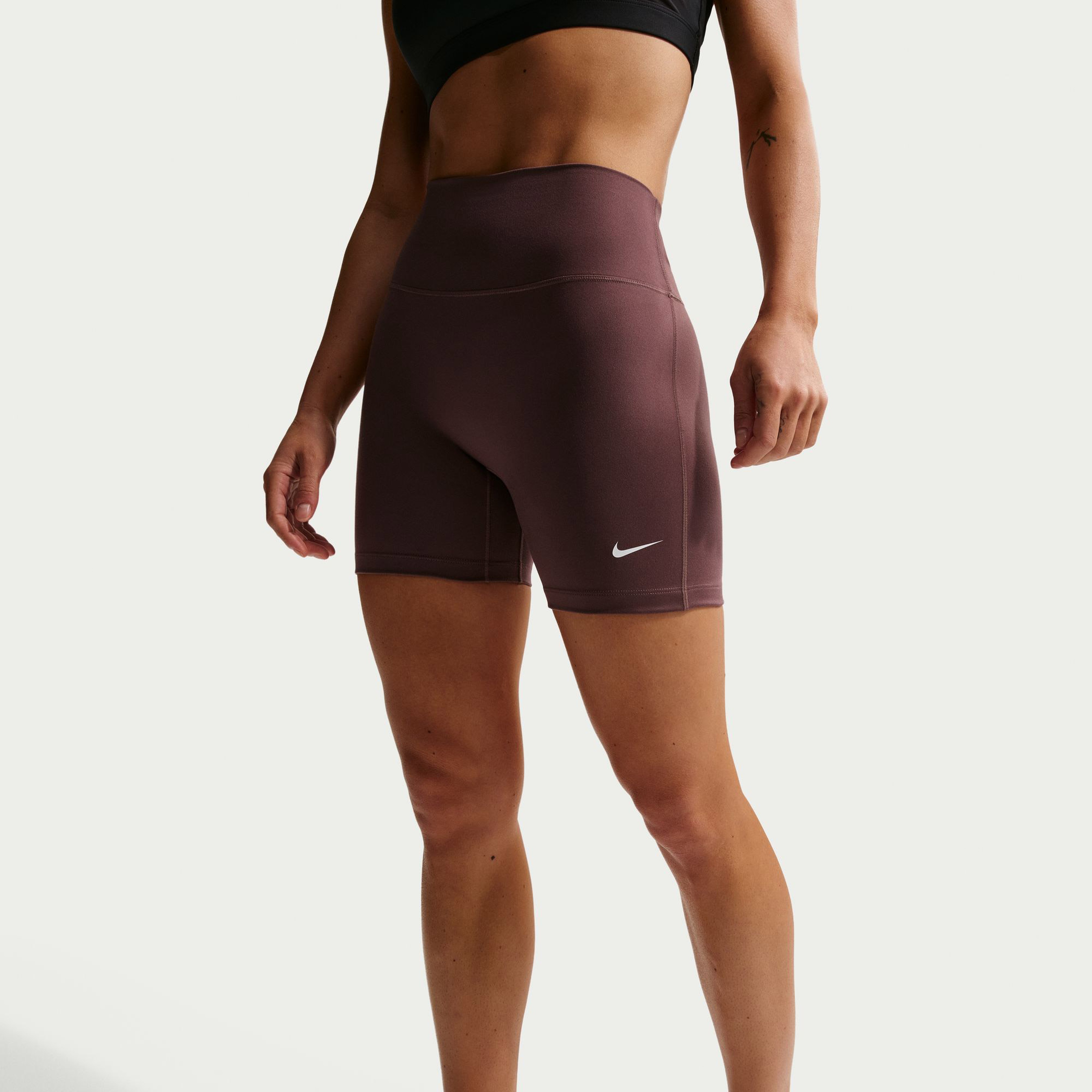 Nike Dri-FIT One Kadın Mor Antrenman Şort