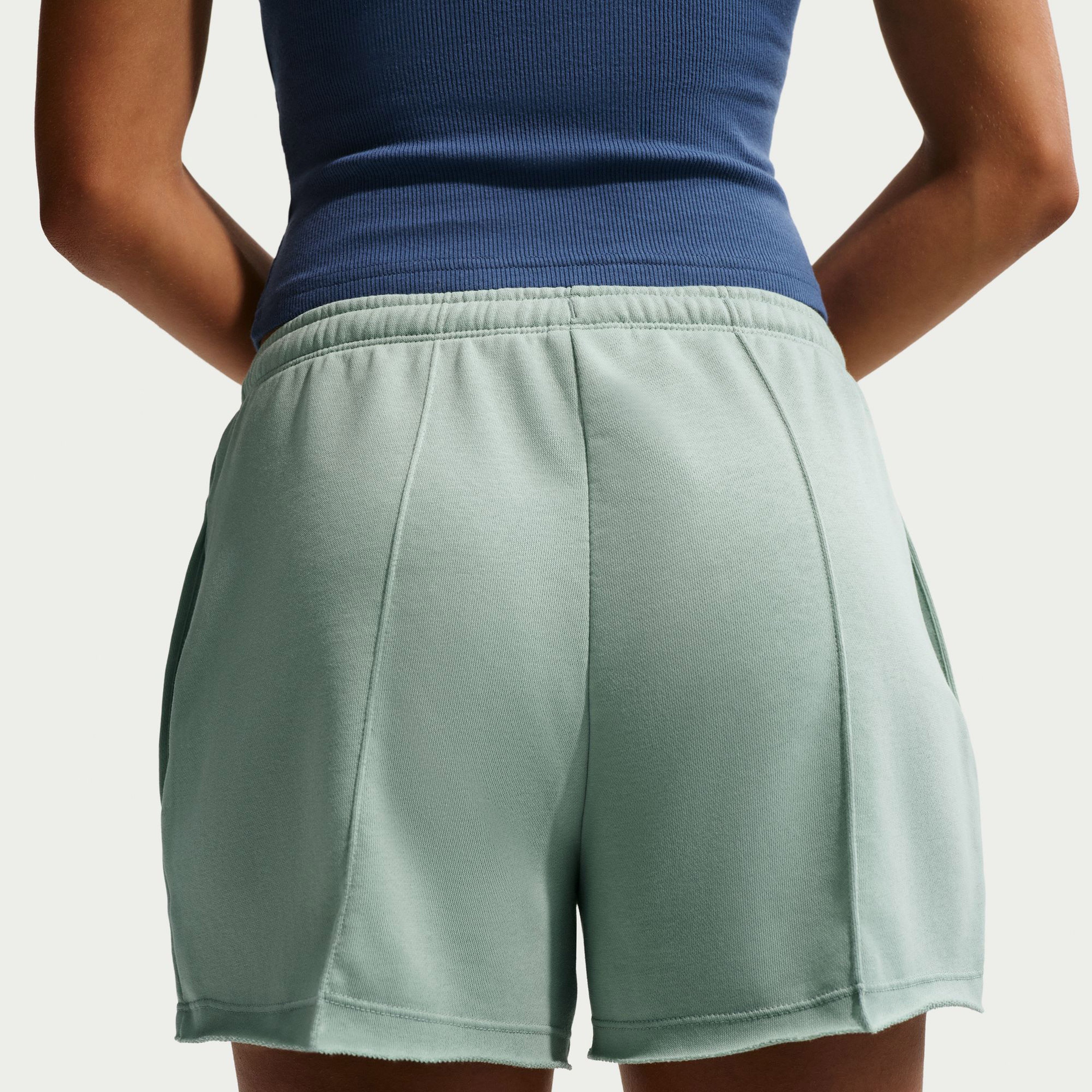Nike Sportswear Chill Terry Kadın Yeşil Şort