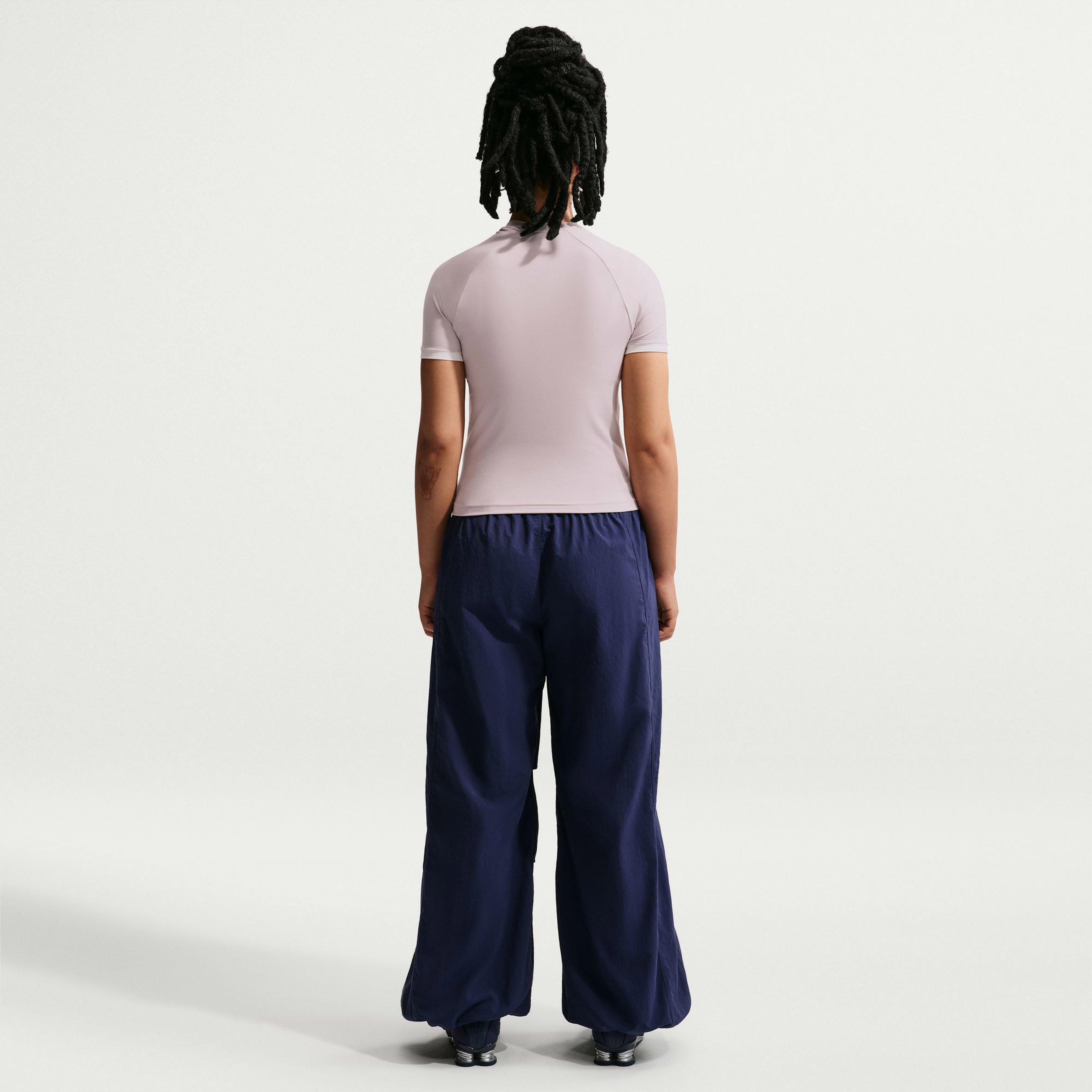 Nike Sportswear Kadın Beyaz T-Shirt
