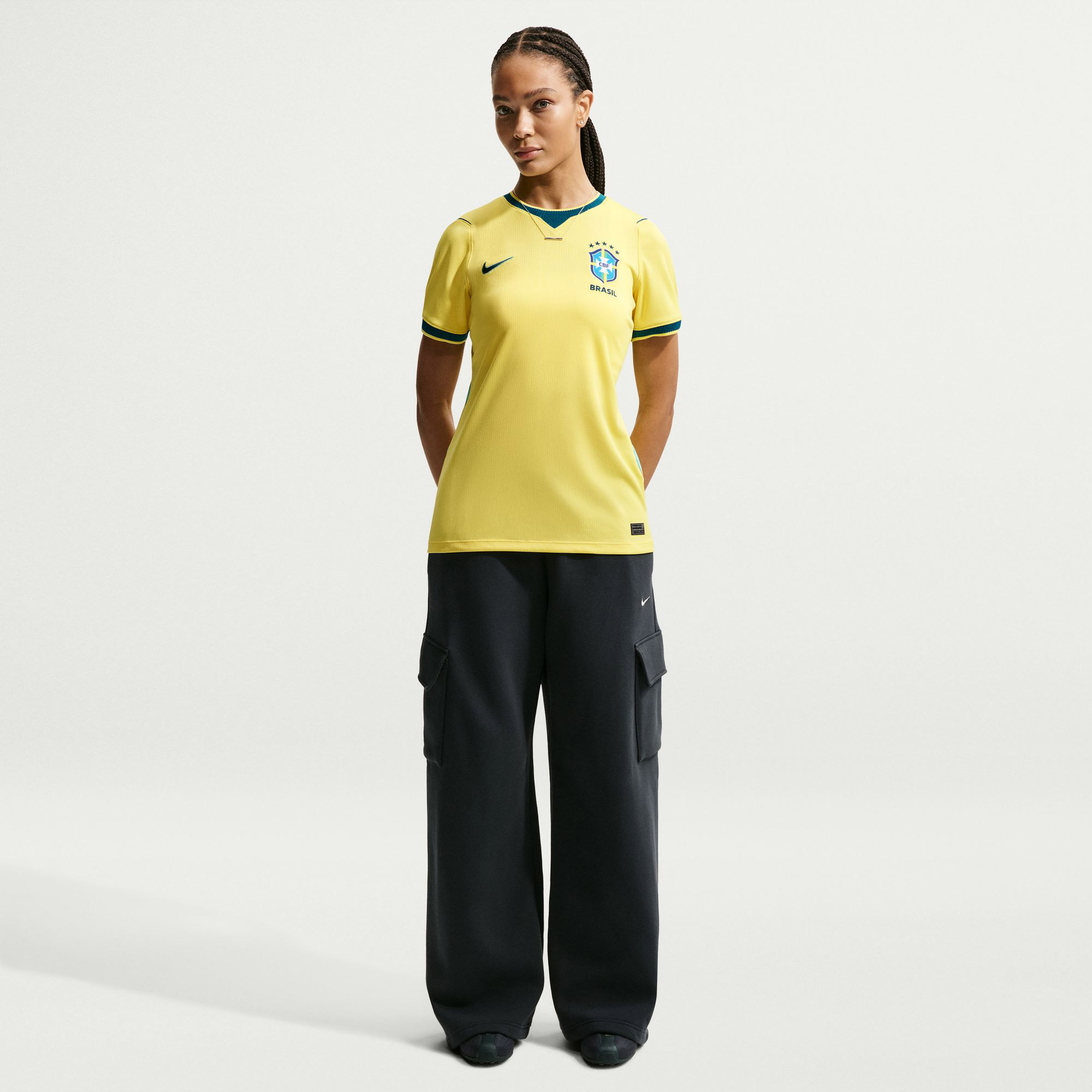 Nike Dri-FIT Brazil 2026 Stadium Home Kadın Sarı Futbol Forma