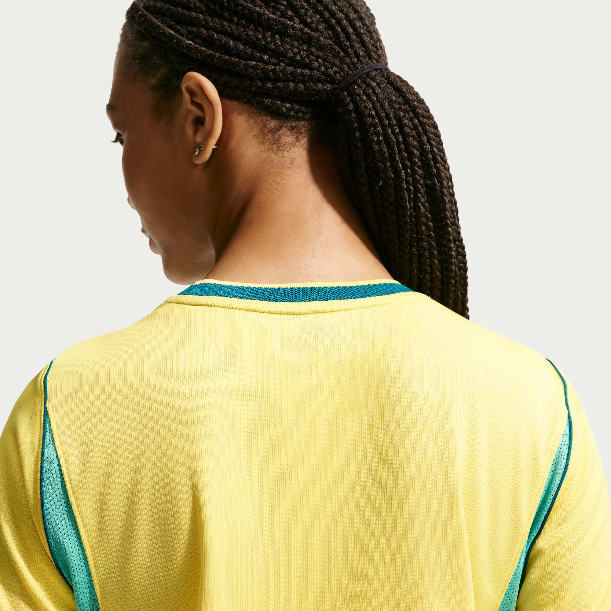 Nike Dri-FIT Brazil 2026 Stadium Home Kadın Sarı Futbol Forma