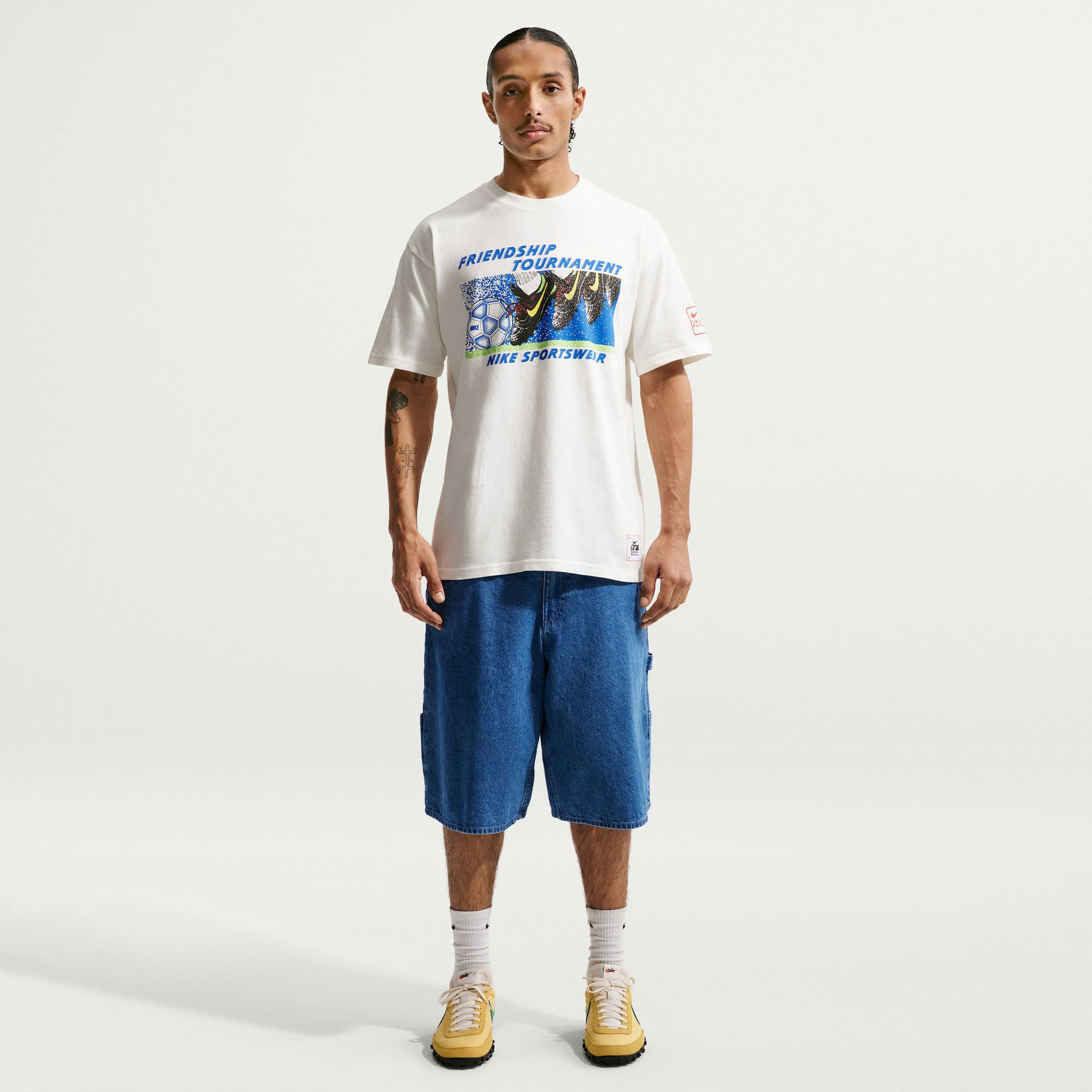 Nike Sportswear Erkek Krem T-Shirt