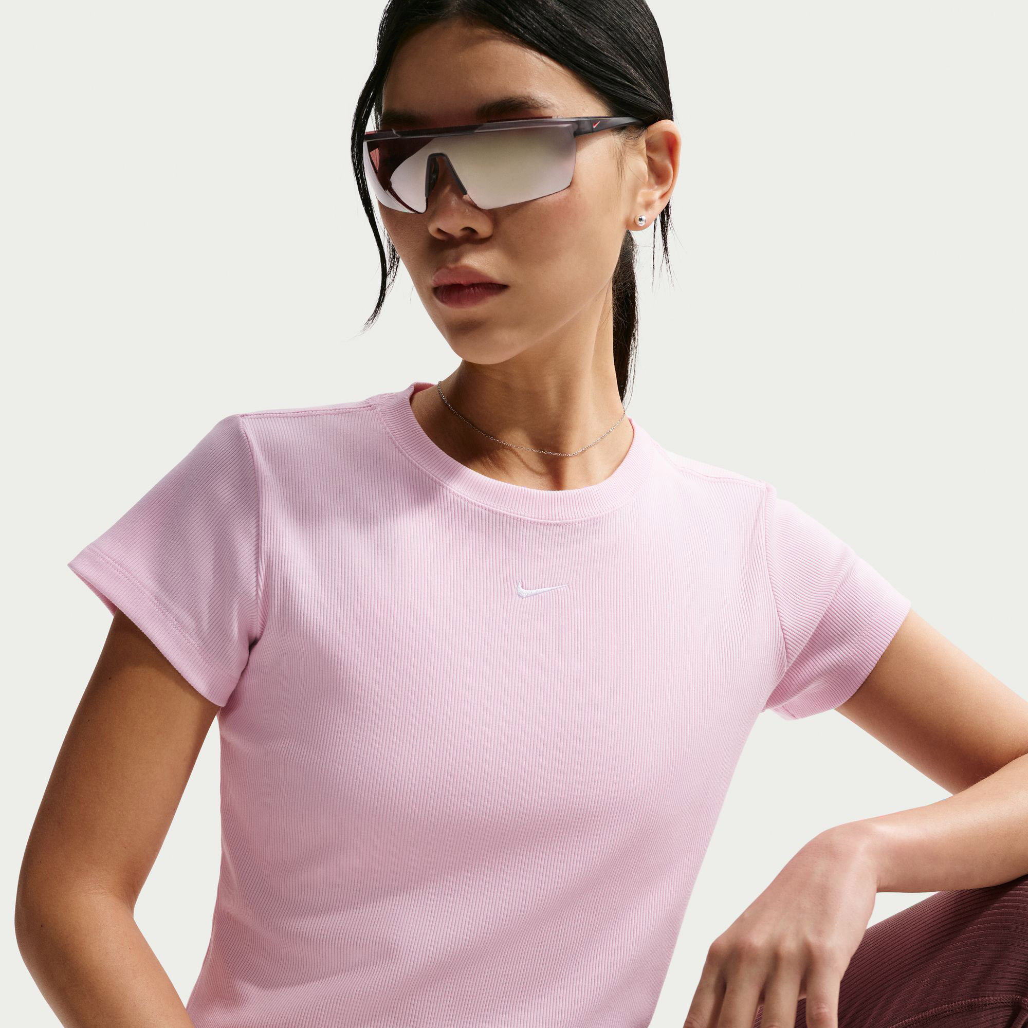 Nike Sportswear Kadın Pembe T-Shirt