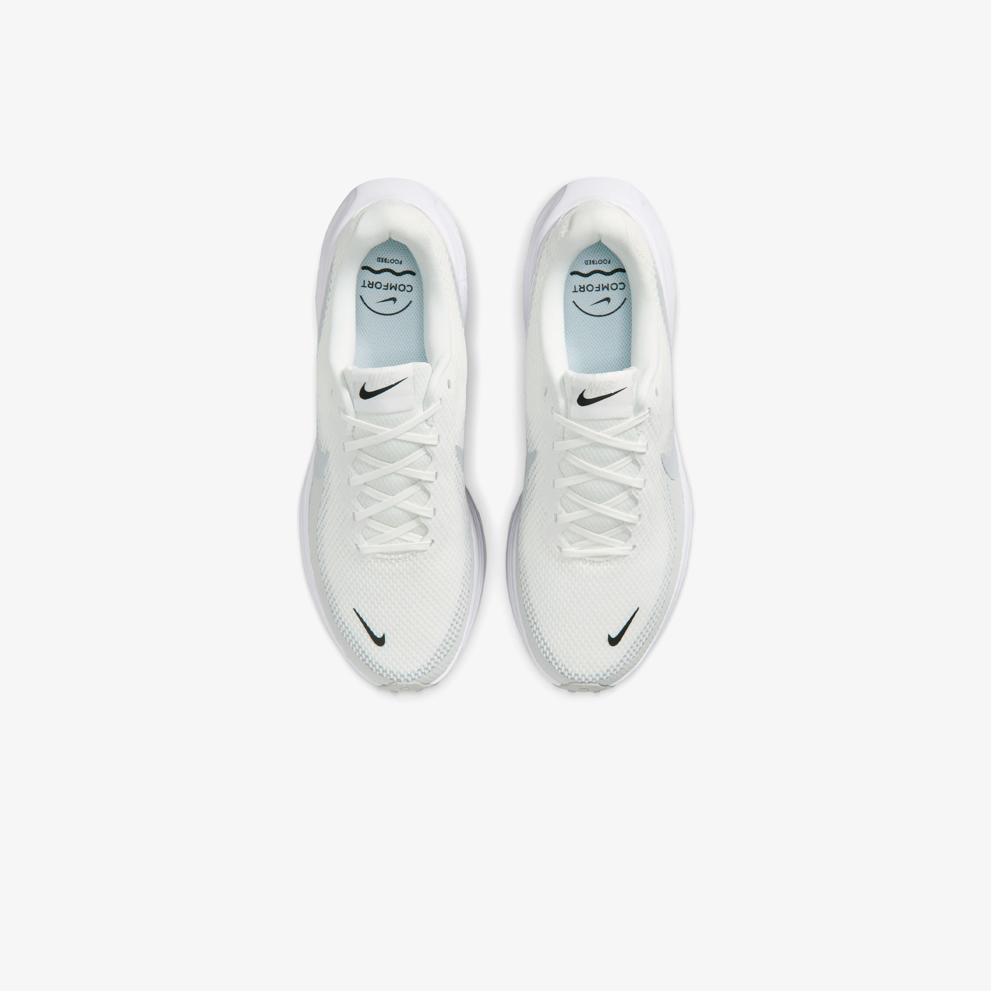 Nike Revolution 8 Erkek Beyaz Koşu Ayakkabısı