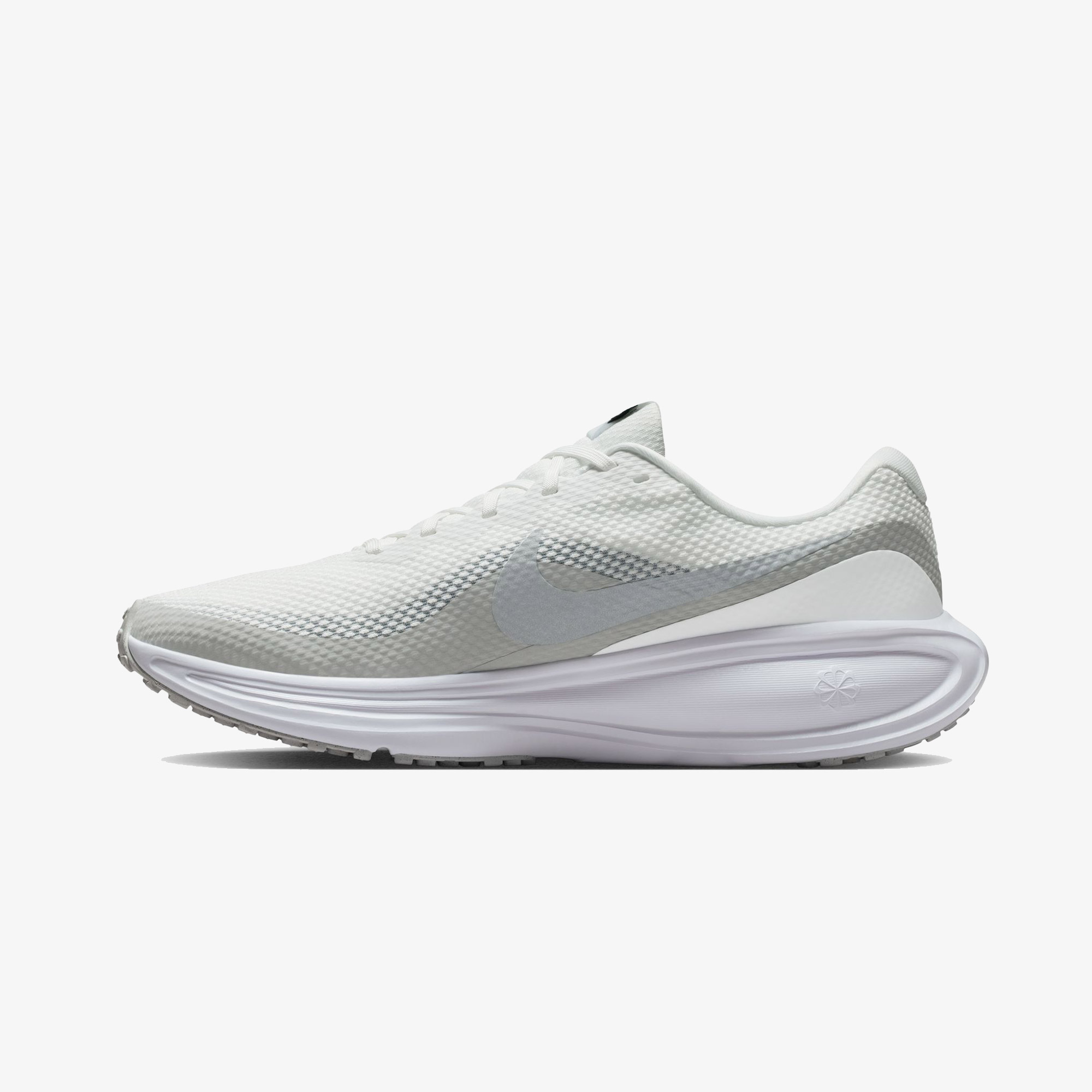 Nike Revolution 8 Erkek Beyaz Koşu Ayakkabısı