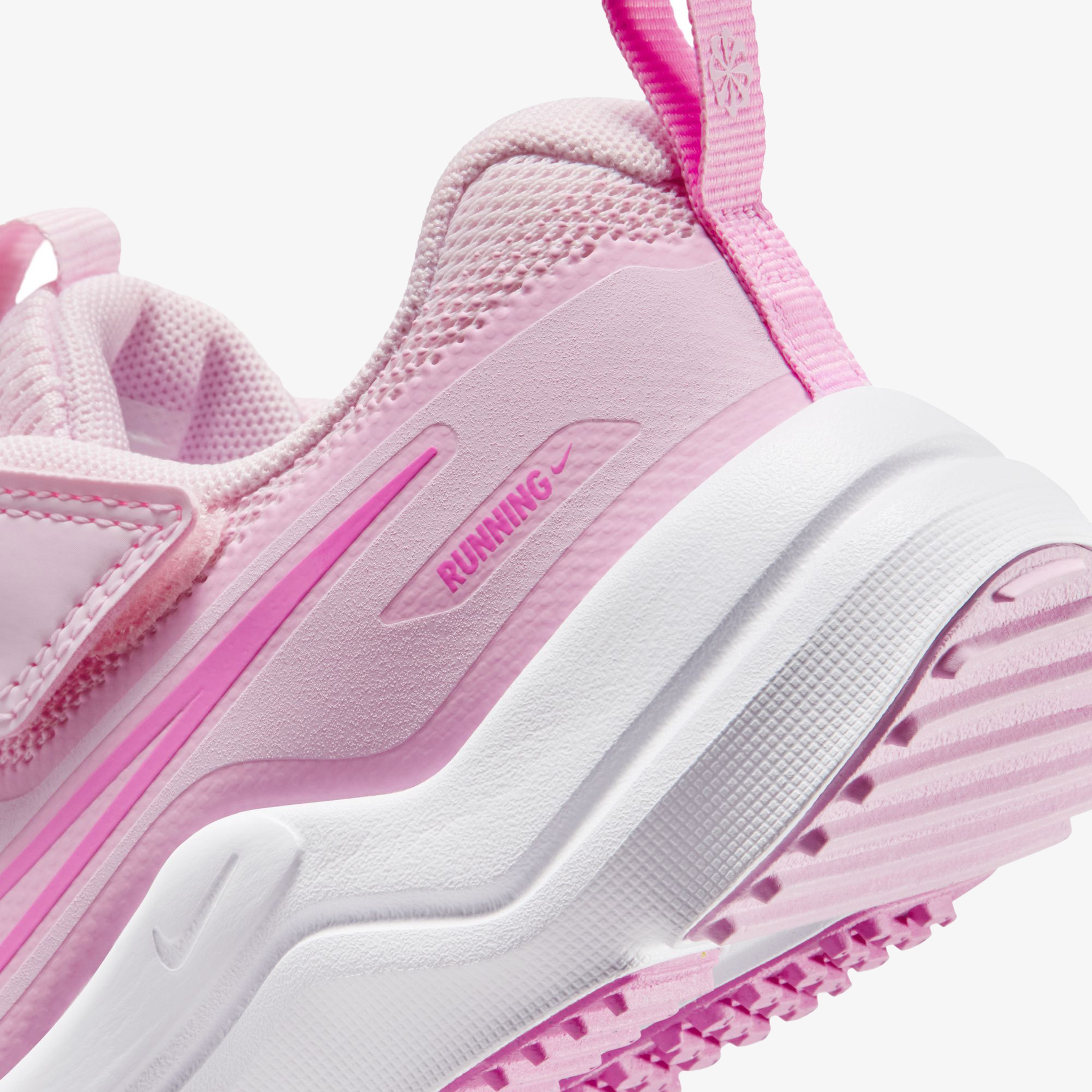 Nike Cosmic Runner (Psv) Çocuk Pembe Koşu Ayakkabısı
