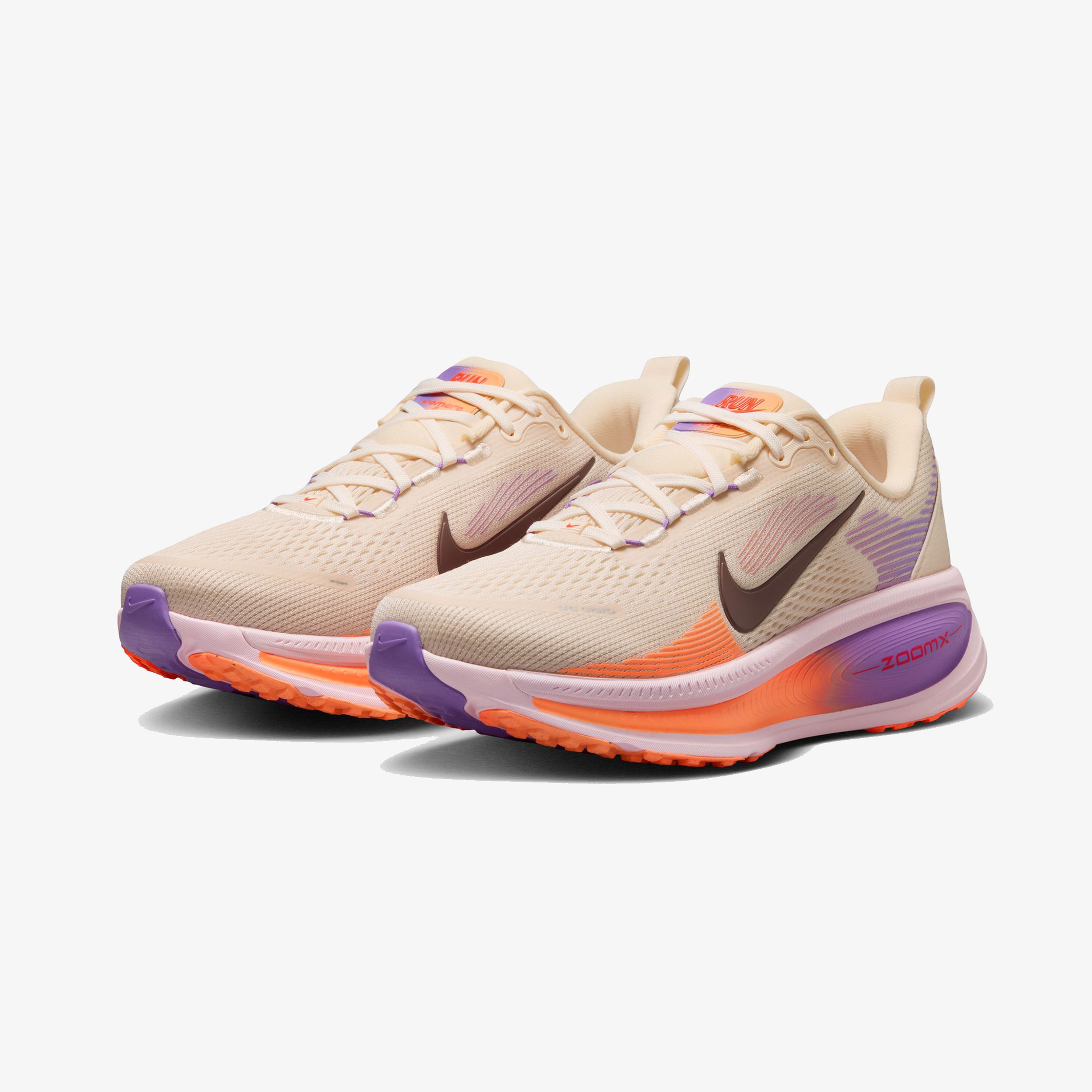 Nike Vomero 18 Kadın Beyaz Koşu Ayakkabısı