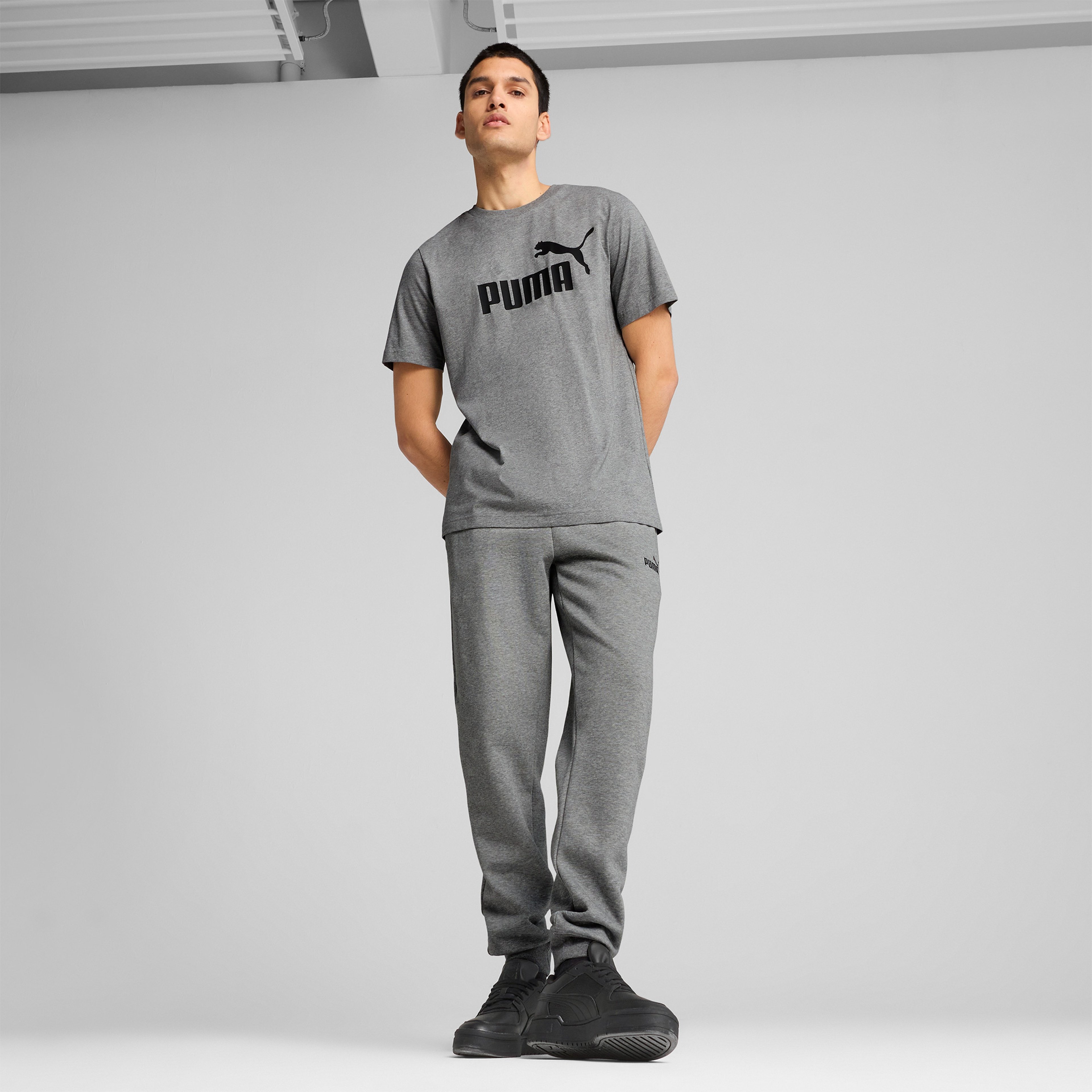 Puma Essentials No. 1 Logo  Erkek Gri T-Shirt