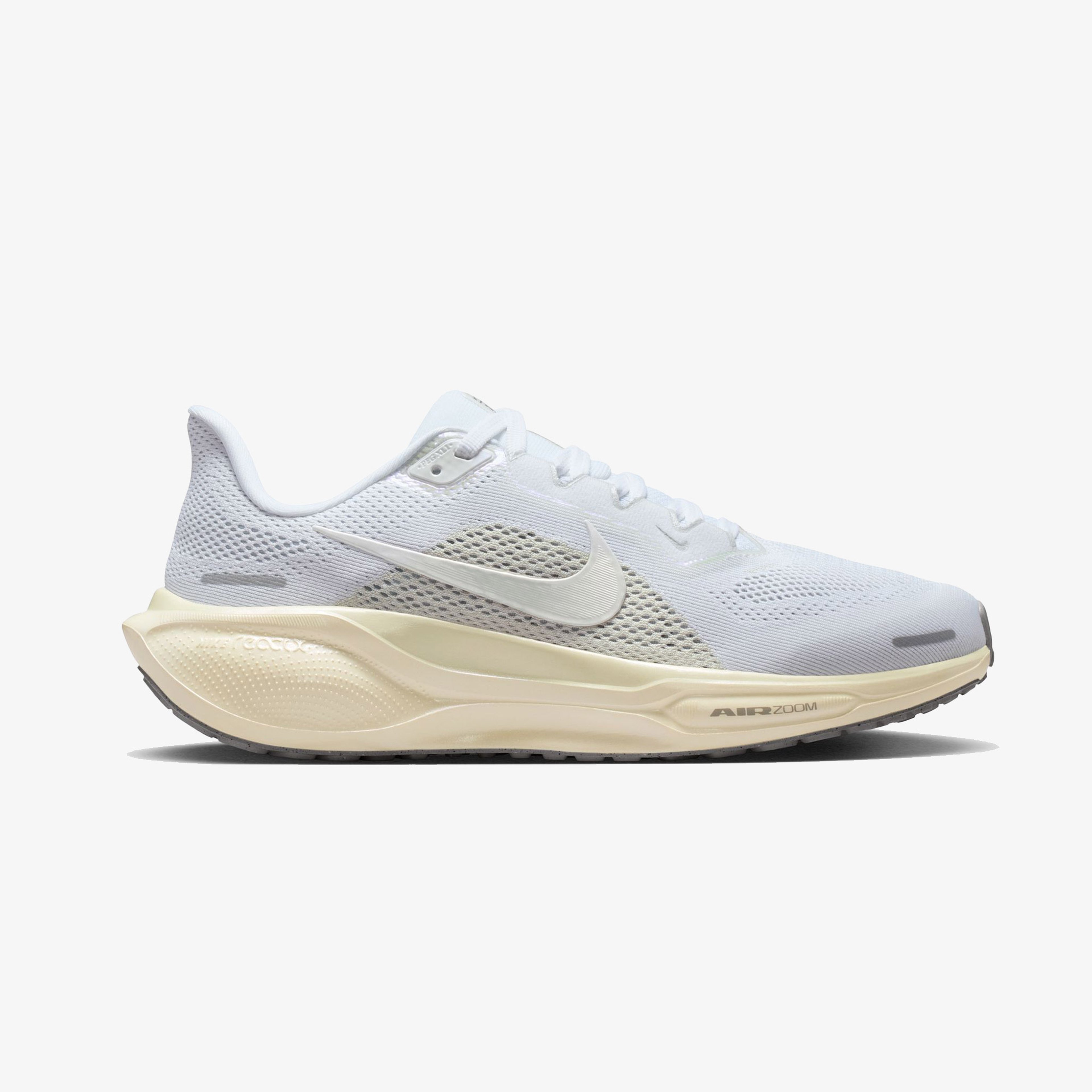 Nike Pegasus 41 Kadın Beyaz Koşu Ayakkabısı