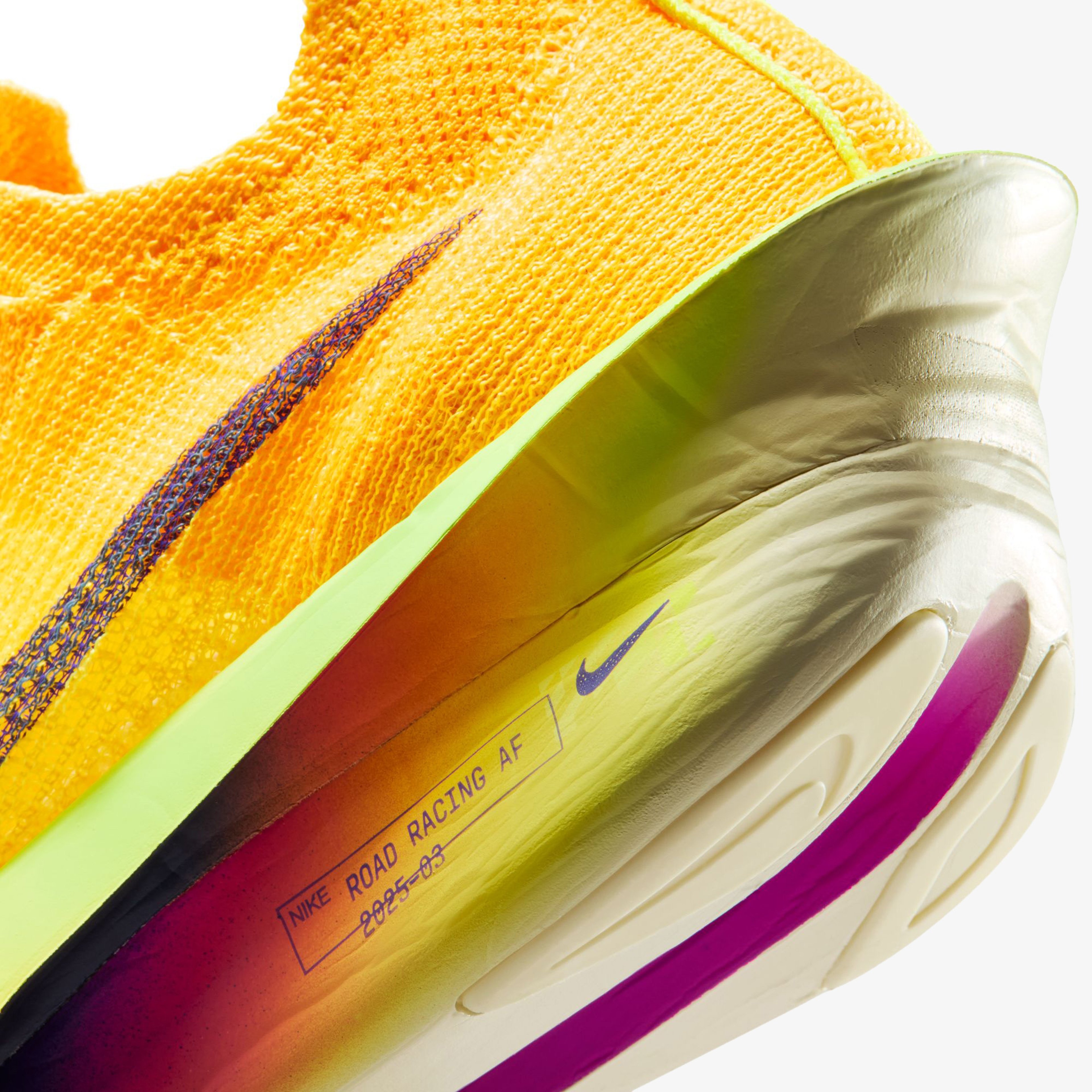 Nike Alphafly 3 Kadın Turuncu Koşu Ayakkabısı