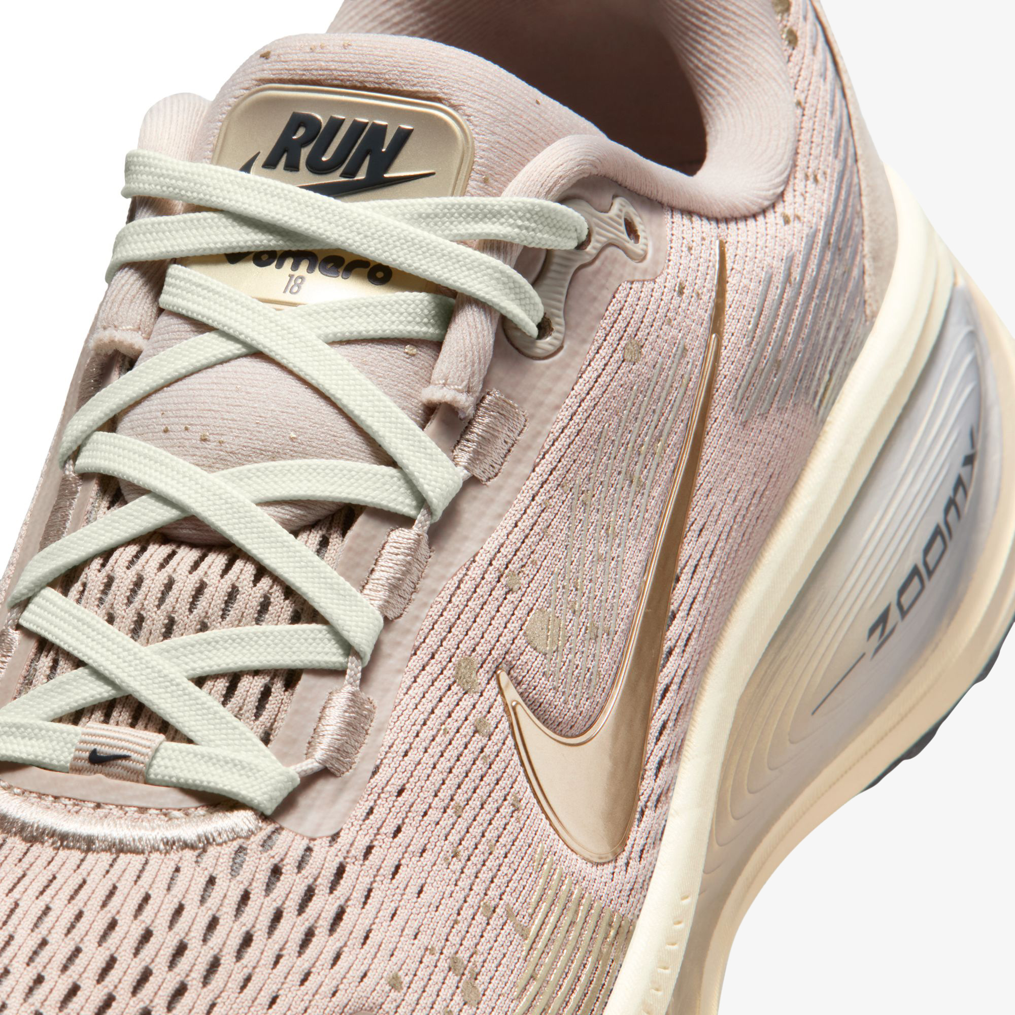 Nike Vomero 18 SE Kadın Krem Koşu Ayakkabısı